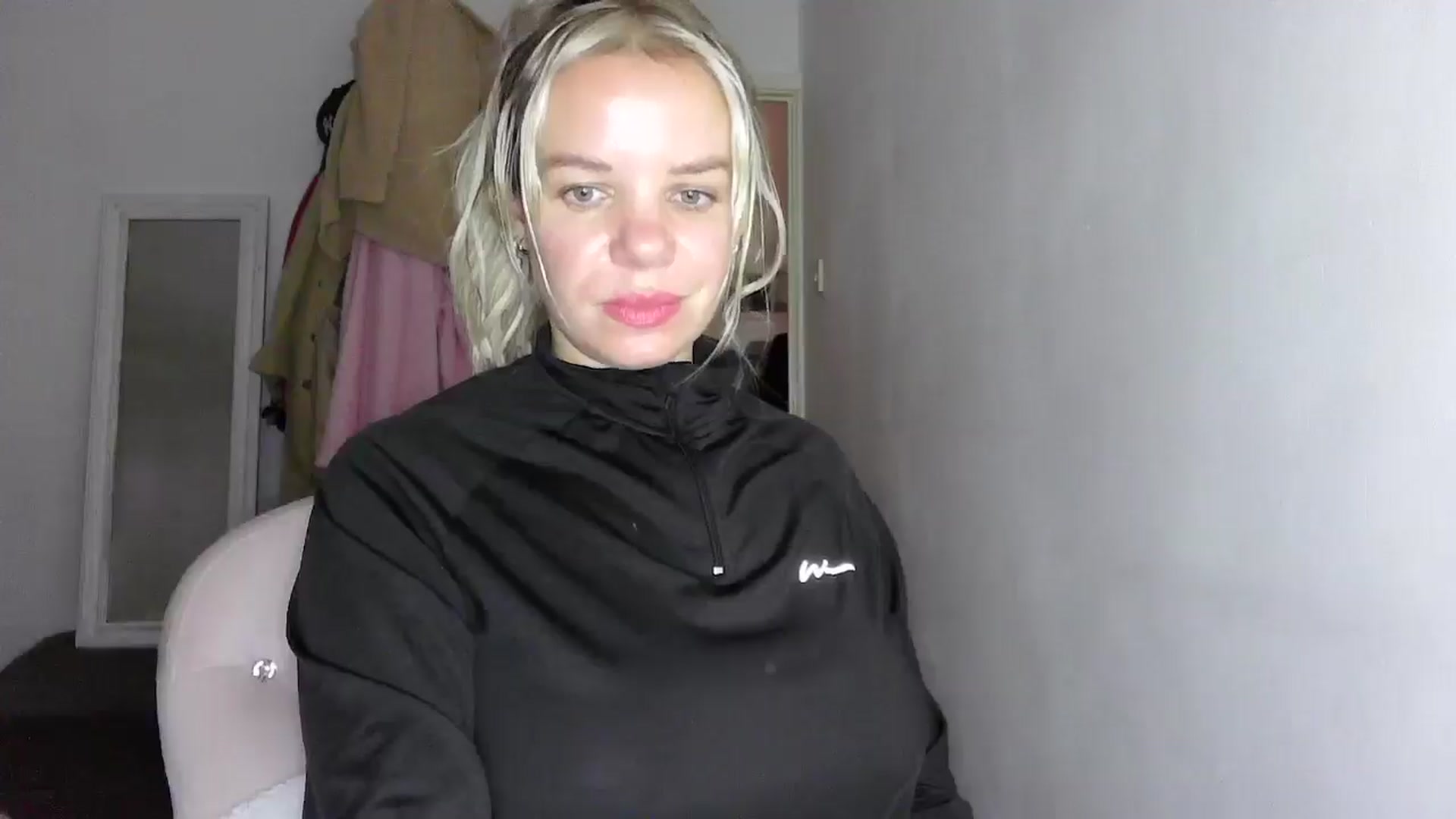 Gallery image thumbnail from BritishGirl's myfreecams stream on, 11/15/2025, 16:14 image 7 of 20