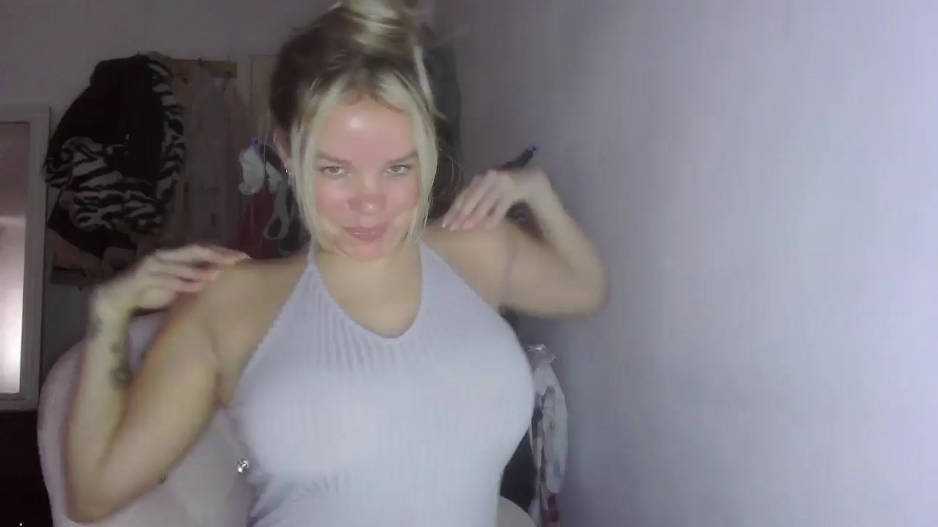 Gallery image thumbnail from BritishGirl's myfreecams stream on, 12/18/2025, 12:37 image 2 of 20