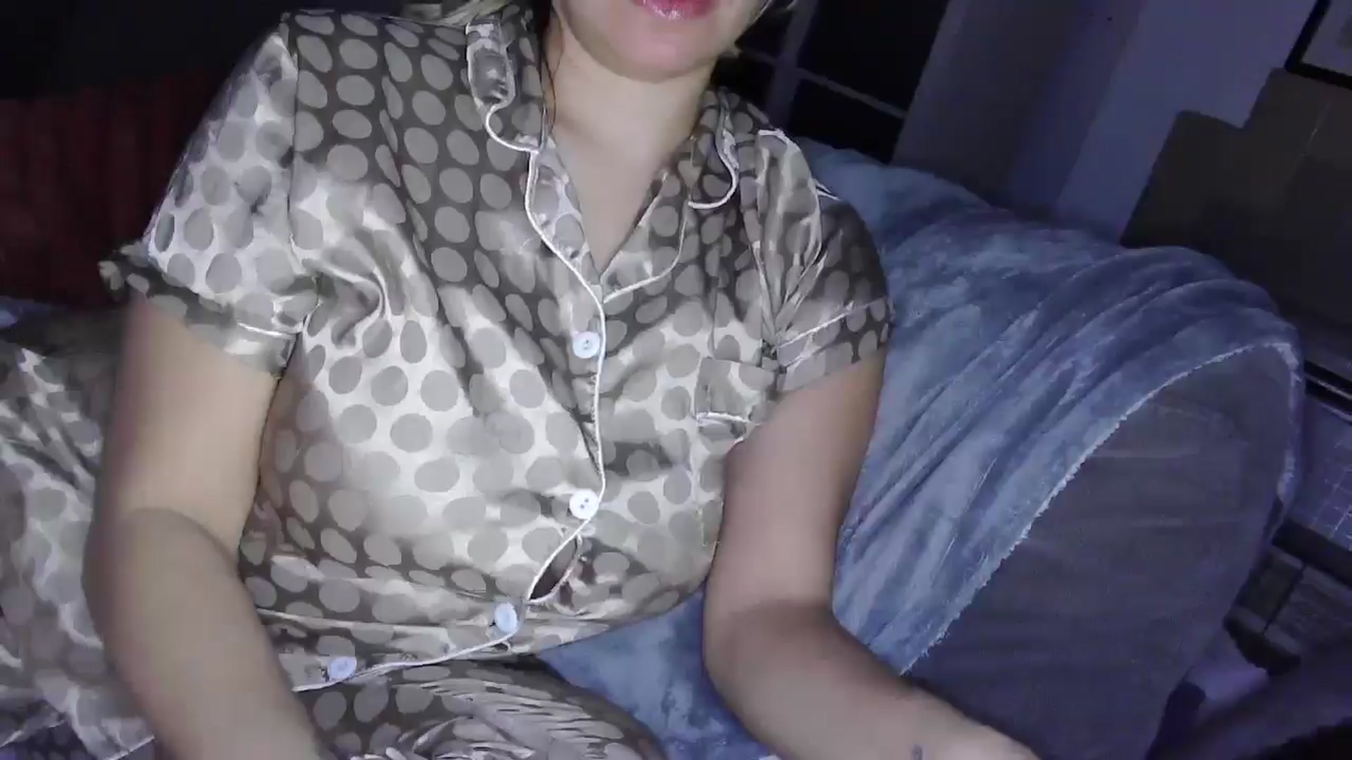 Gallery image thumbnail from BritishGirl's myfreecams stream on, 01/22/2026, 22:37 image 4 of 20