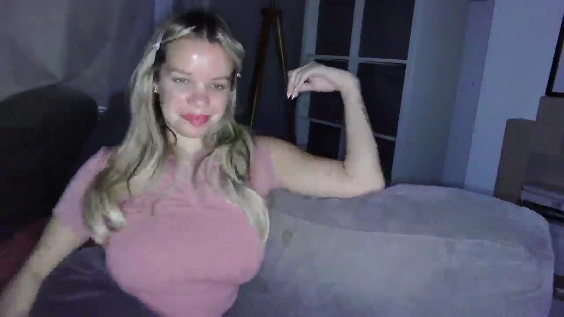 Gallery image thumbnail from BritishGirl's myfreecams stream on, 01/25/2026, 22:53 image 7 of 20