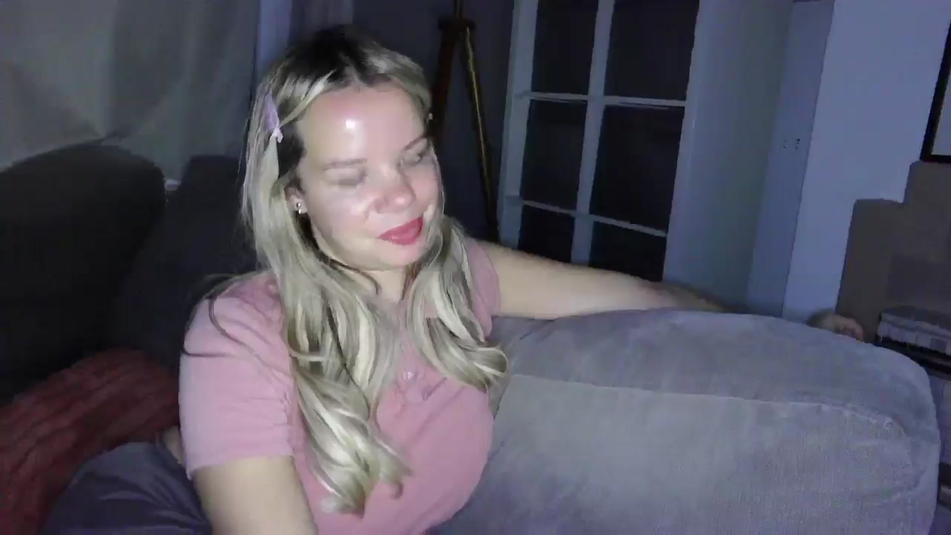 Gallery image thumbnail from BritishGirl's myfreecams stream on, 01/25/2026, 22:53 image 12 of 20