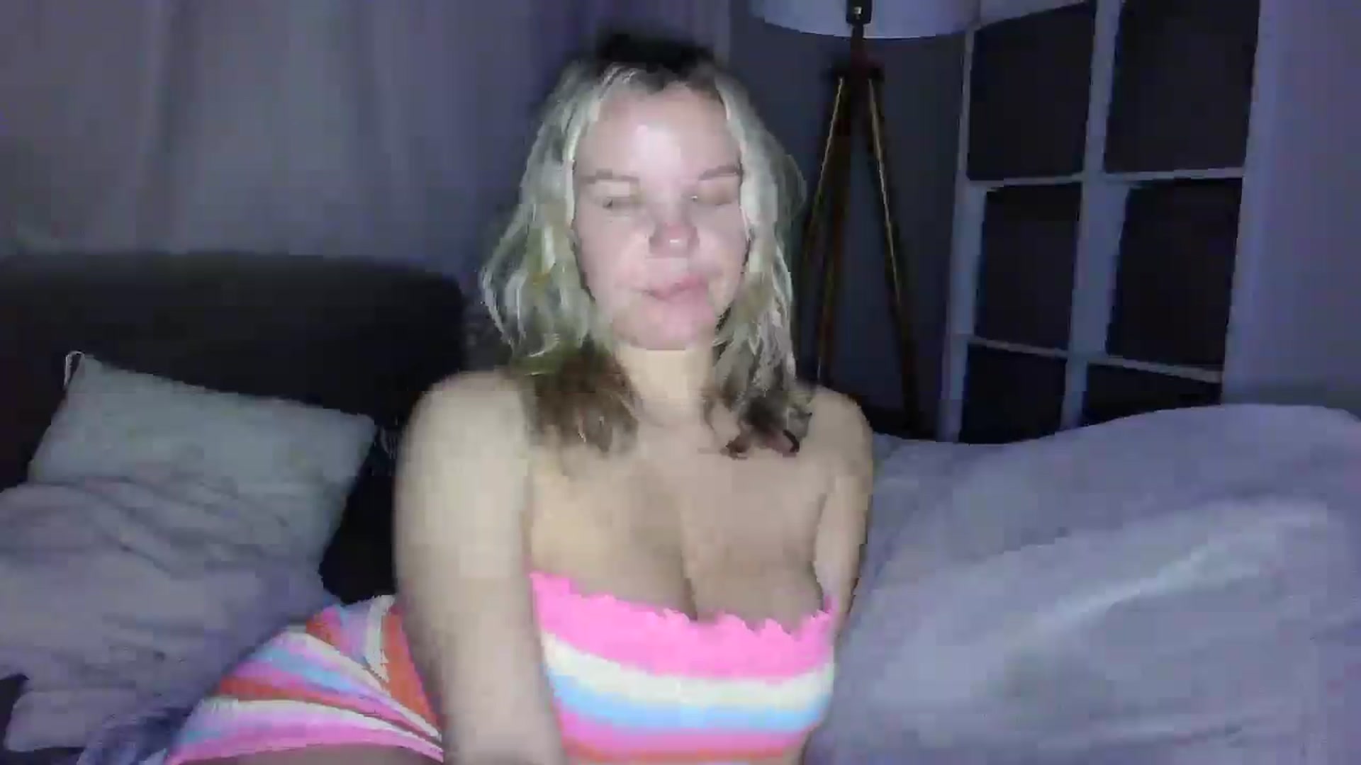 Gallery image thumbnail from BritishGirl's myfreecams stream on, 02/24/2026, 23:05 image 10 of 20