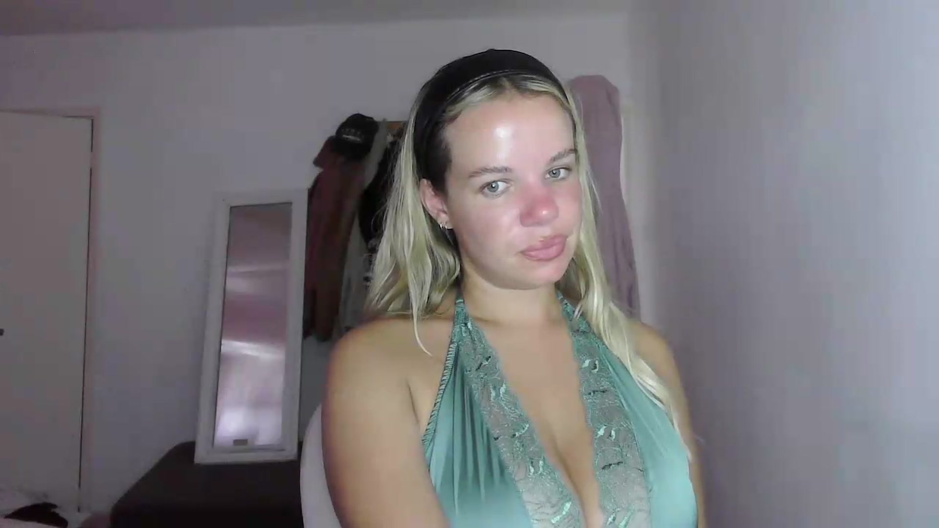 Gallery image thumbnail from BritishGirl's myfreecams stream on, 06/18/2026, 18:07 image 13 of 20
