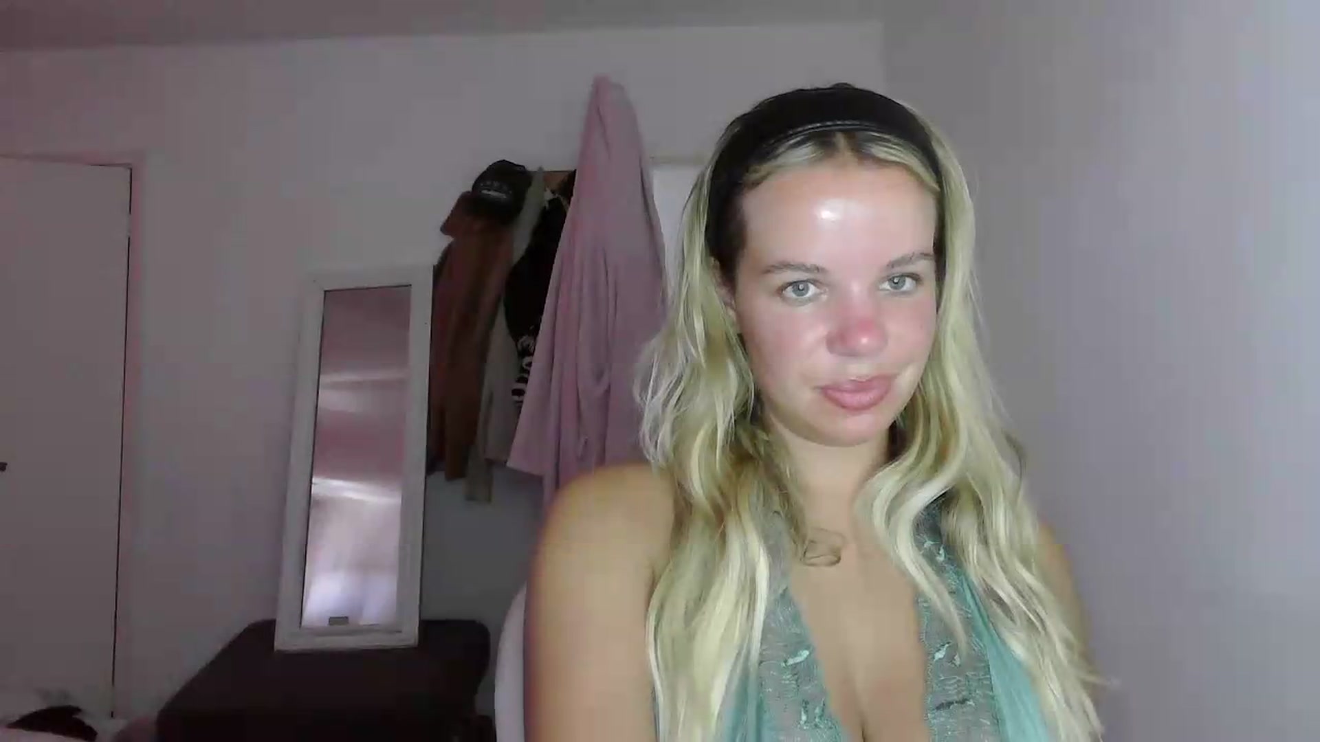 Gallery image thumbnail from BritishGirl's myfreecams stream on, 06/18/2026, 18:07 image 5 of 20