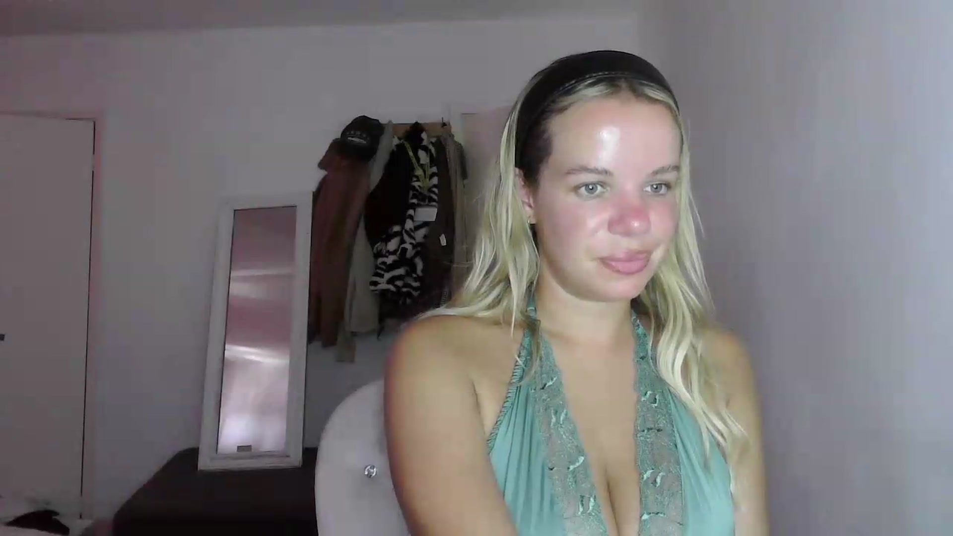 Gallery image thumbnail from BritishGirl's myfreecams stream on, 06/18/2026, 18:07 image 16 of 20