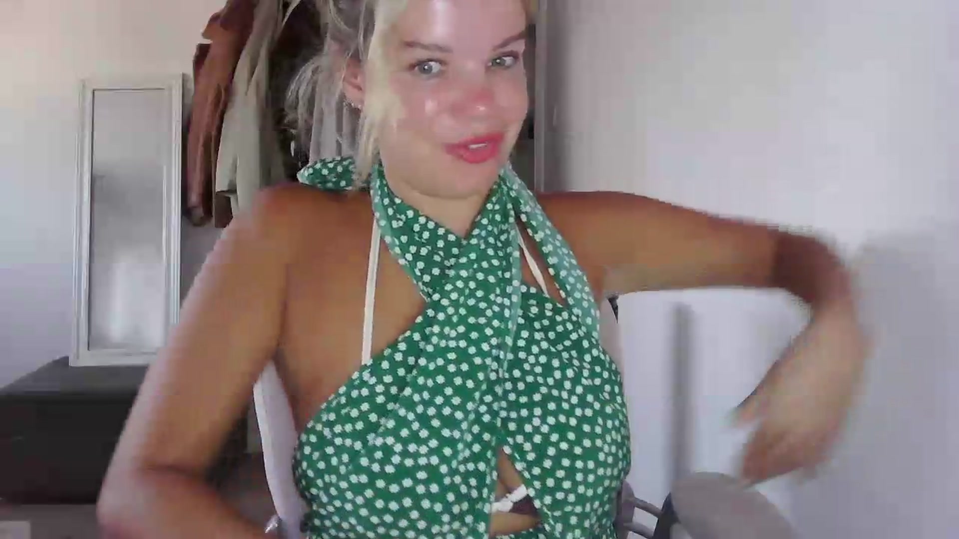 Gallery image thumbnail from BritishGirl's myfreecams stream on, 08/12/2026, 18:18 image 12 of 20