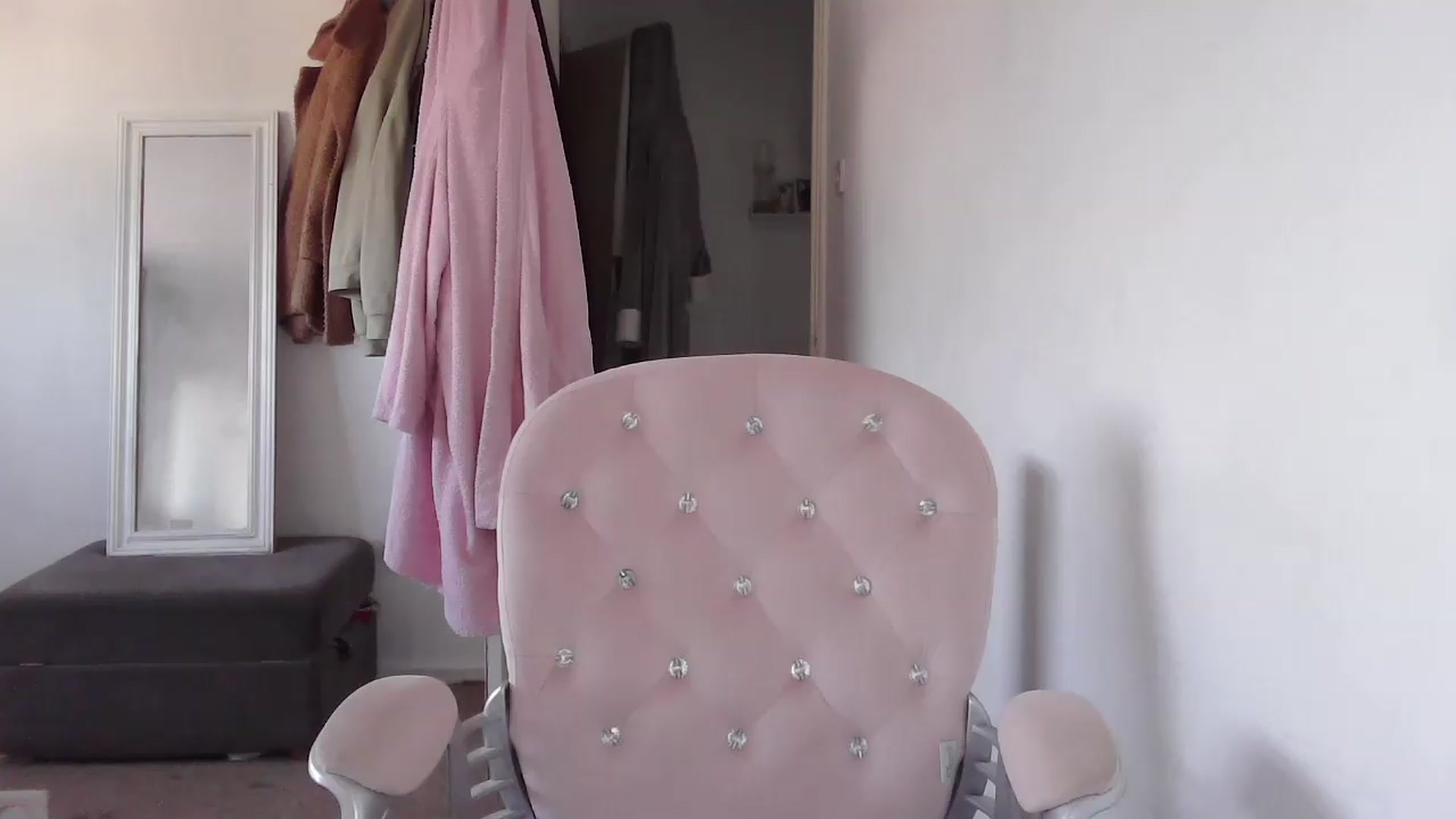 Gallery image thumbnail from BritishGirl's myfreecams stream on, 08/12/2026, 18:18 image 7 of 20
