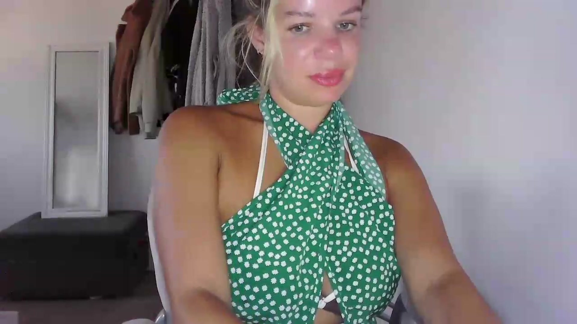 Gallery image thumbnail from BritishGirl's myfreecams stream on, 08/12/2026, 18:18 image 17 of 20