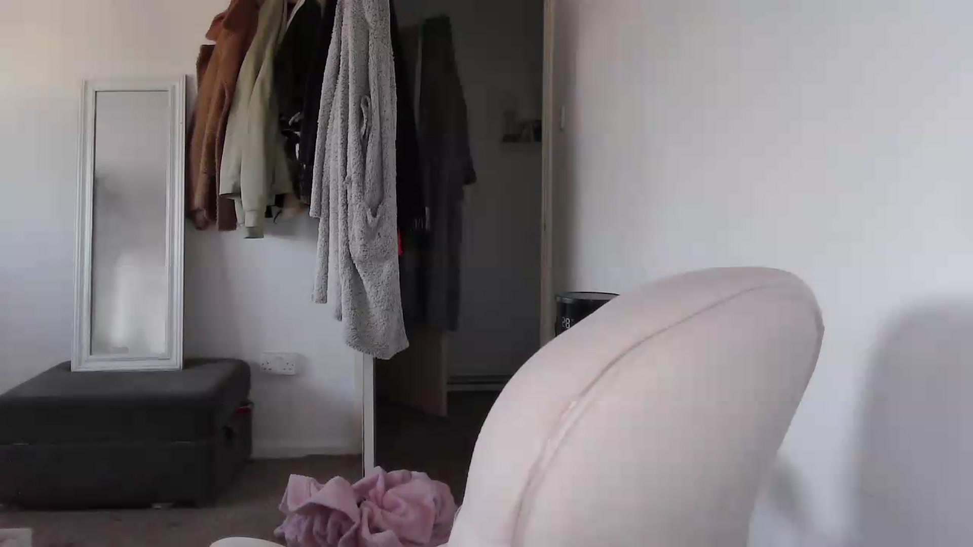 Gallery image thumbnail from BritishGirl's myfreecams stream on, 08/12/2026, 18:18 image 10 of 20
