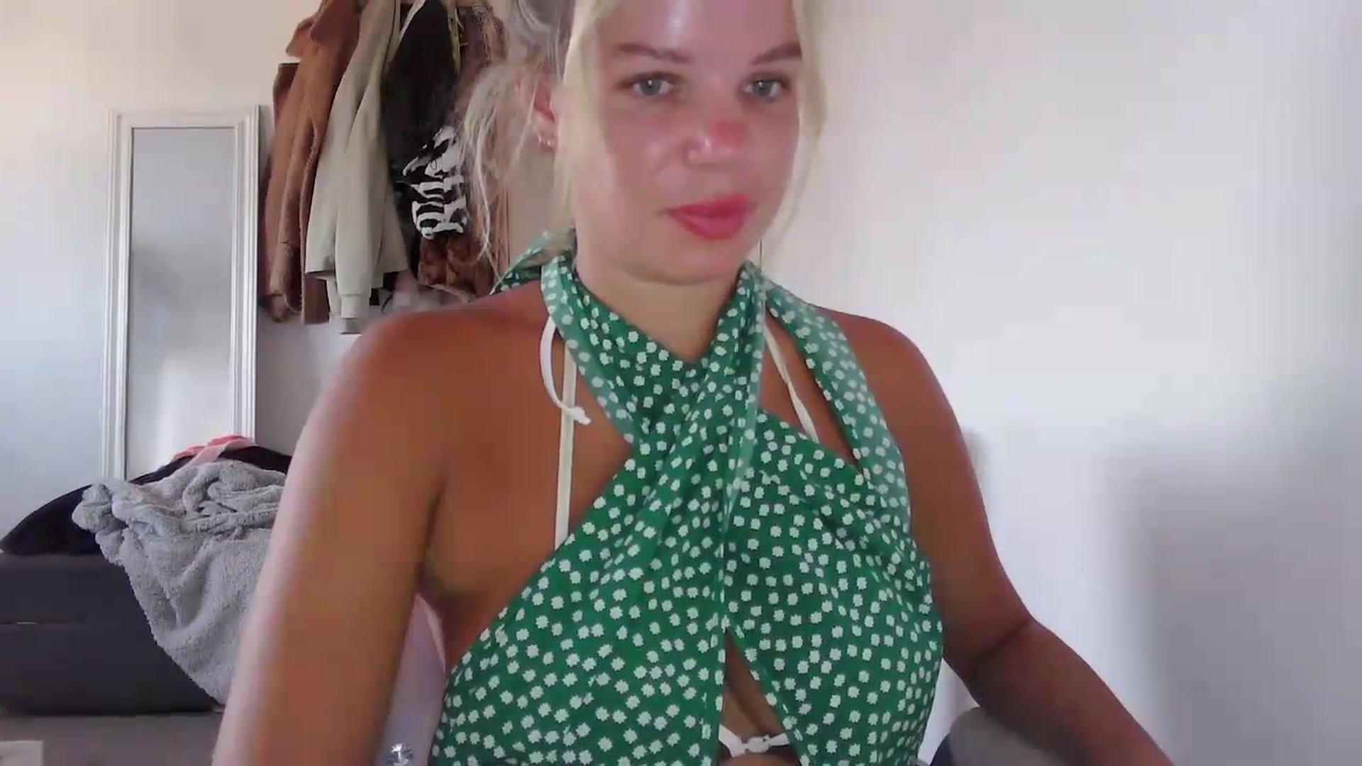 Gallery image thumbnail from BritishGirl's myfreecams stream on, 08/12/2026, 19:04 image 8 of 20