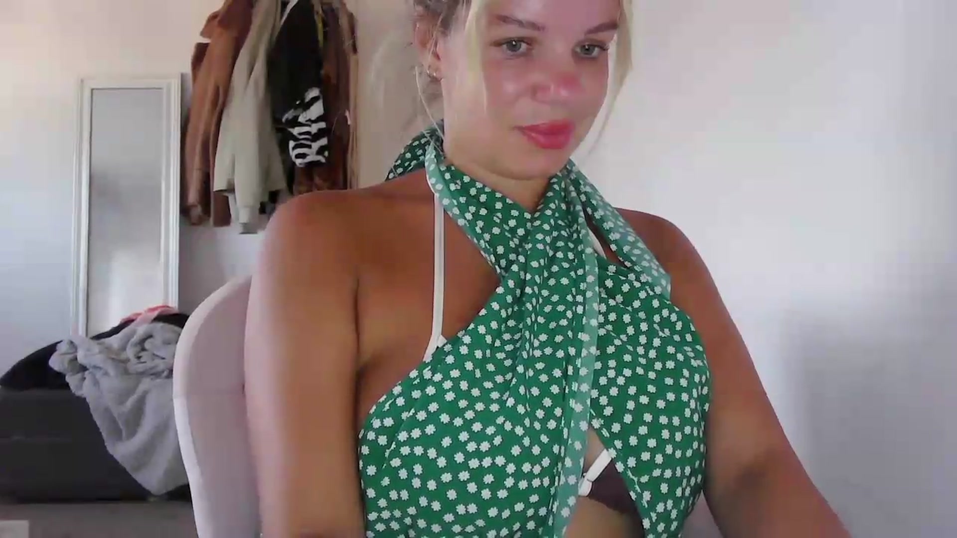 Gallery image thumbnail from BritishGirl's myfreecams stream on, 08/12/2026, 19:04 image 5 of 20