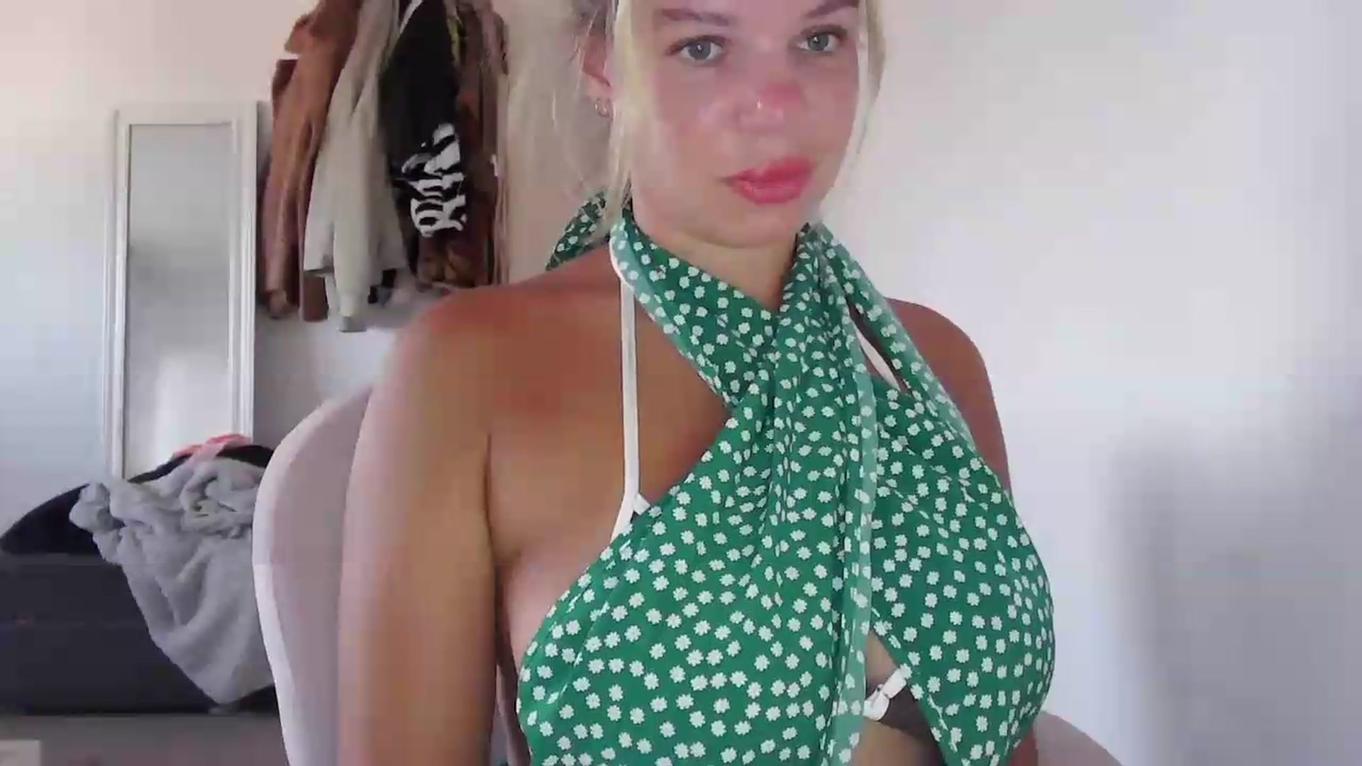 Gallery image thumbnail from BritishGirl's myfreecams stream on, 08/12/2026, 19:04 image 4 of 20