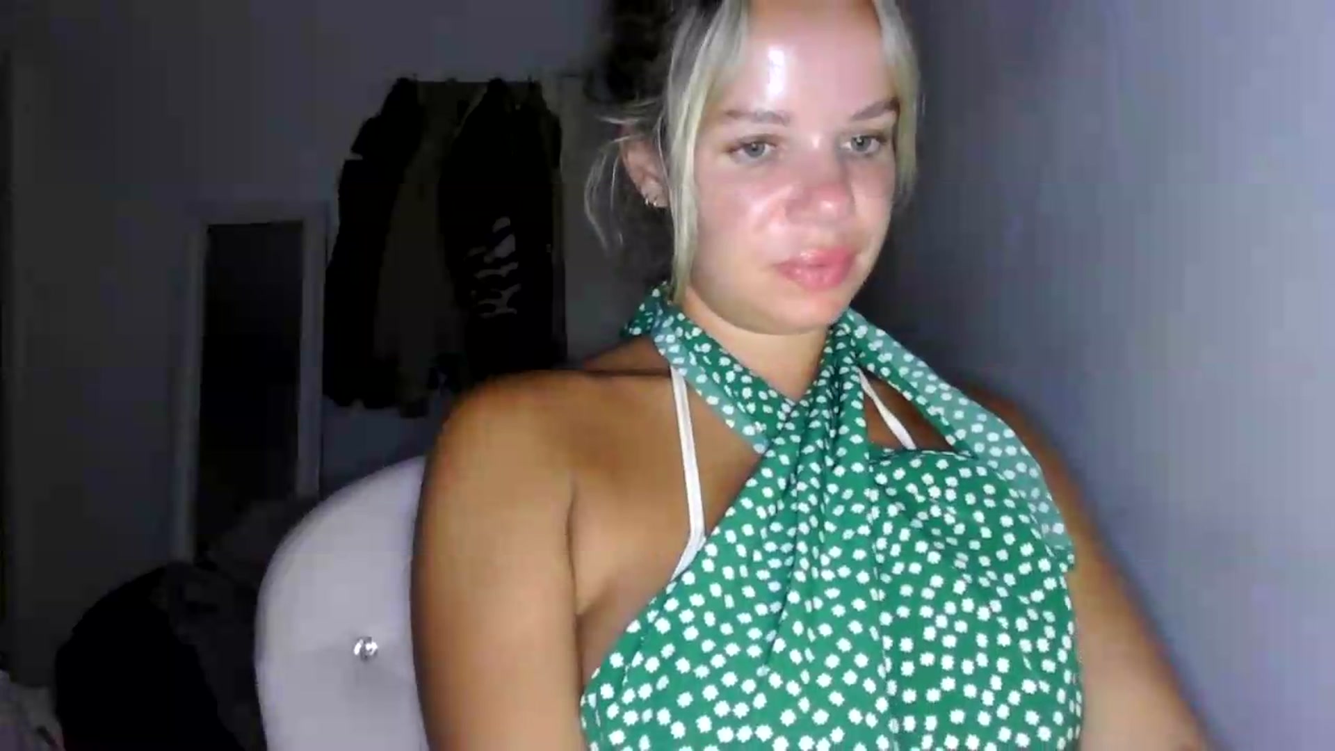 Gallery image thumbnail from BritishGirl's myfreecams stream on, 08/12/2026, 21:44 image 20 of 20