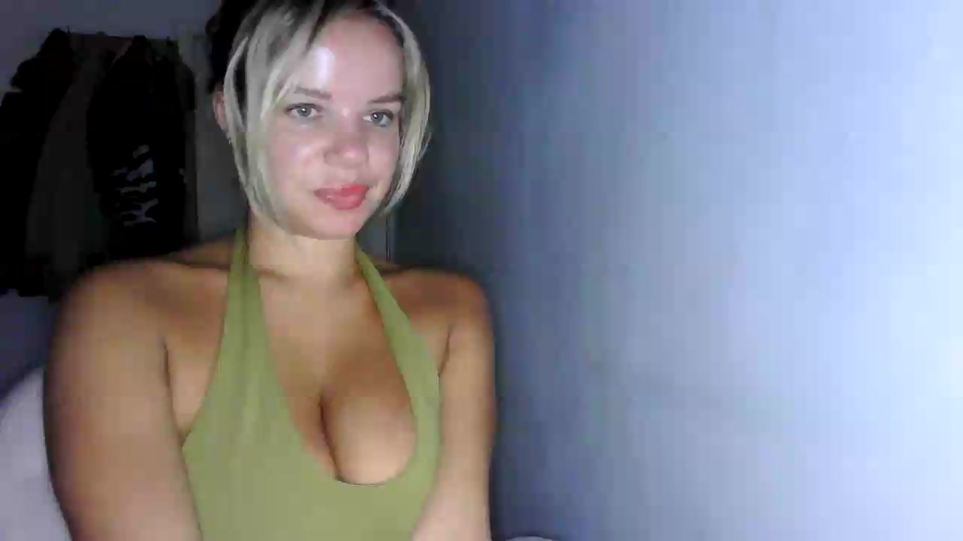 Gallery image thumbnail from BritishGirl's myfreecams stream on, 08/17/2026, 21:07 image 18 of 20
