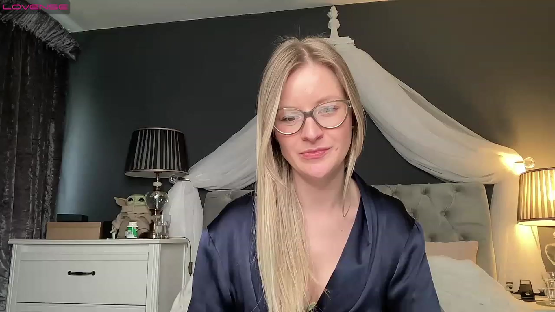 Gallery image thumbnail from BritishGracie's myfreecams stream on, 02/20/2023, 16:10 image 3 of 20