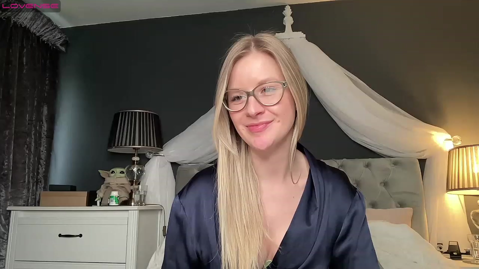 Gallery image thumbnail from BritishGracie's myfreecams stream on, 02/20/2023, 16:10 image 2 of 20