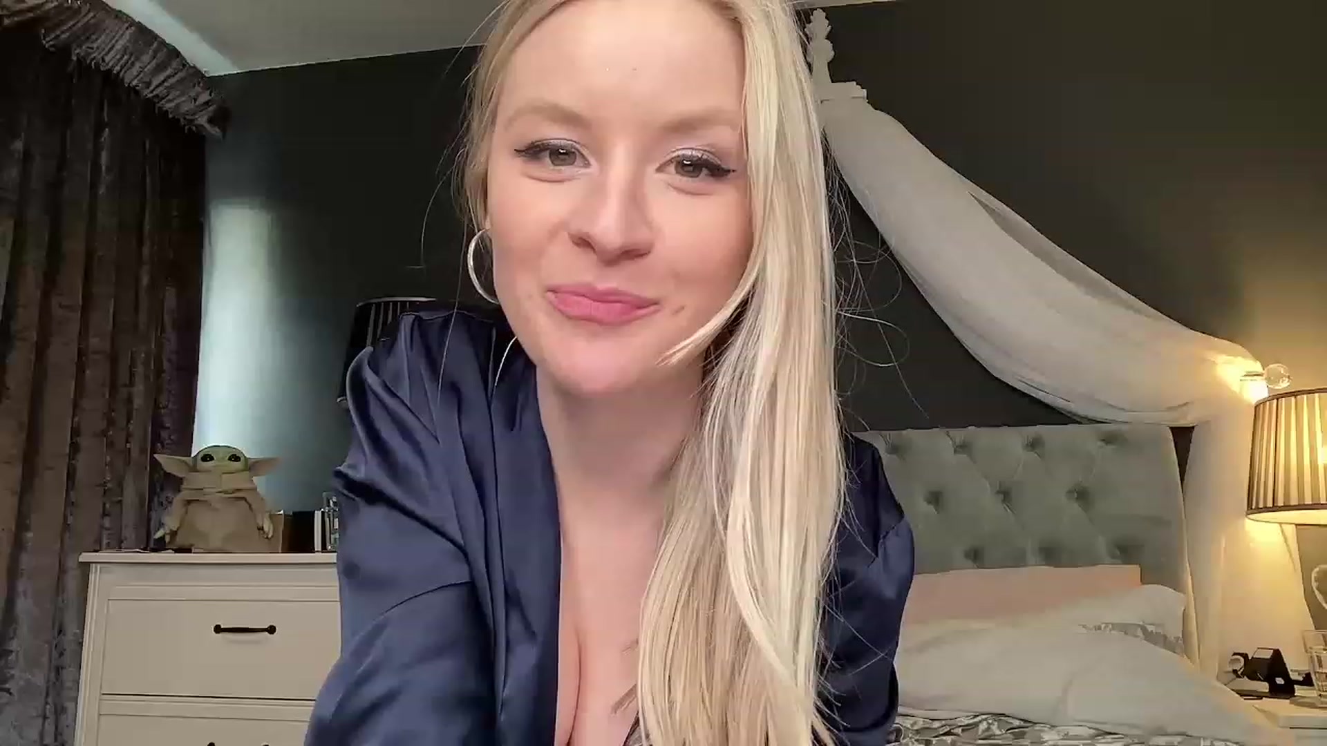 Gallery image thumbnail from BritishGracie's myfreecams stream on, 02/27/2023, 16:30 image 1 of 20