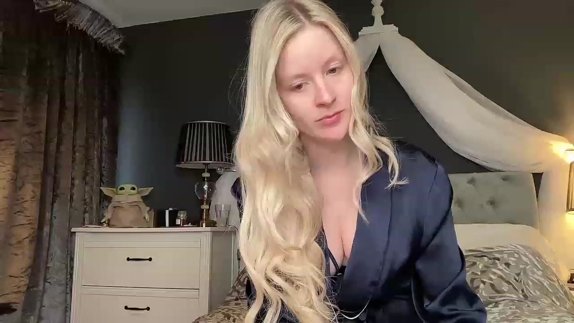 Gallery image thumbnail from BritishGracie's myfreecams stream on, 03/01/2023, 17:25 image 10 of 20