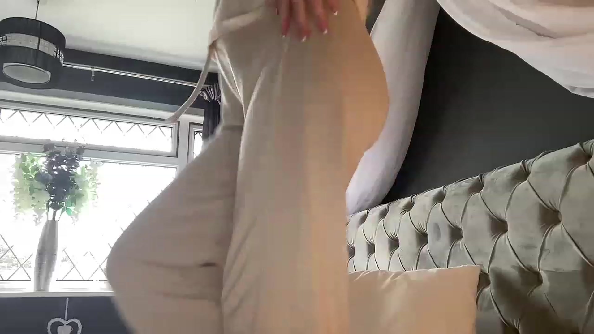 Gallery image thumbnail from BritishGracie's myfreecams stream on, 03/09/2023, 11:38 image 9 of 20