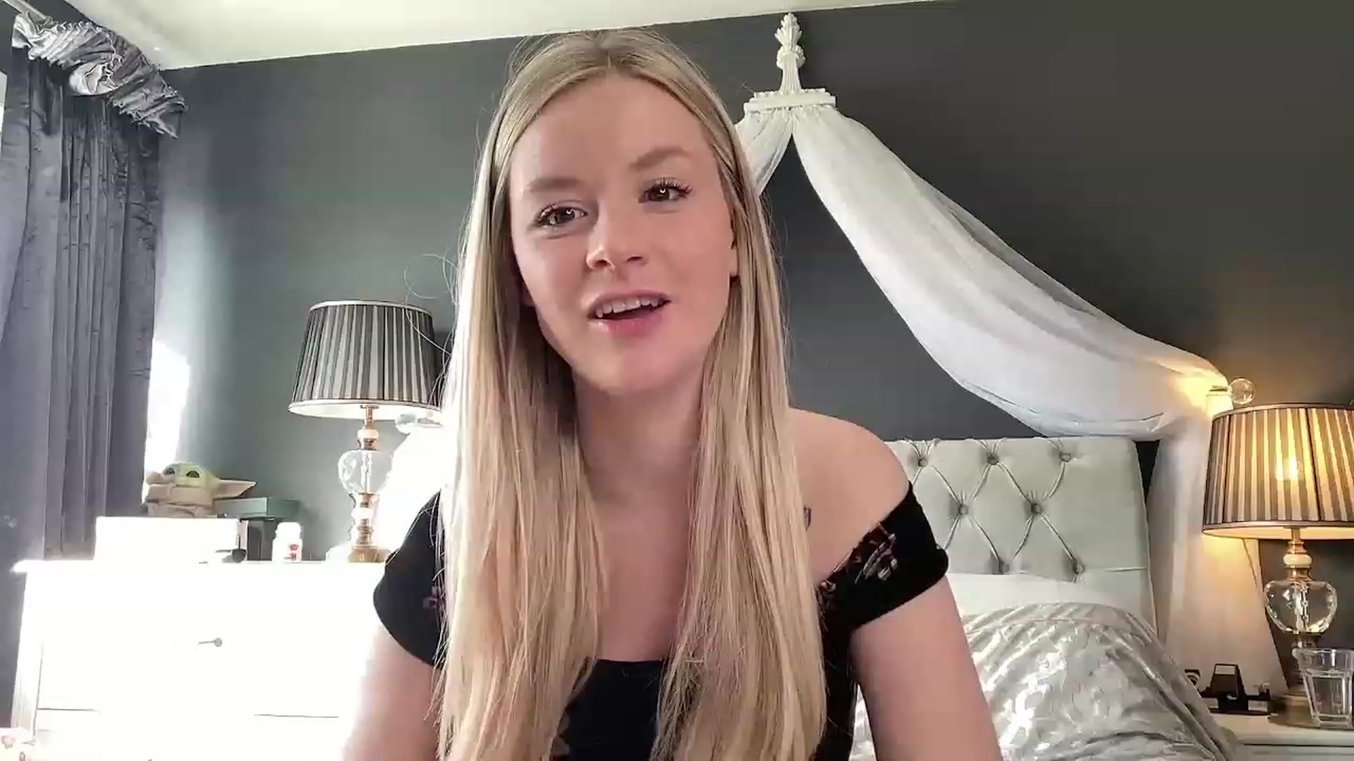 Gallery image thumbnail from BritishGracie's myfreecams stream on, 03/17/2023, 15:27 image 10 of 20