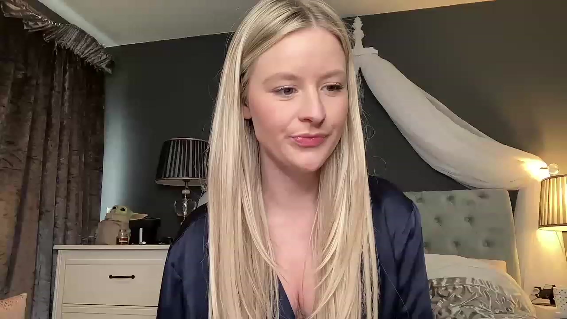 Gallery image thumbnail from BritishGracie's myfreecams stream on, 03/28/2023, 17:27 image 9 of 20