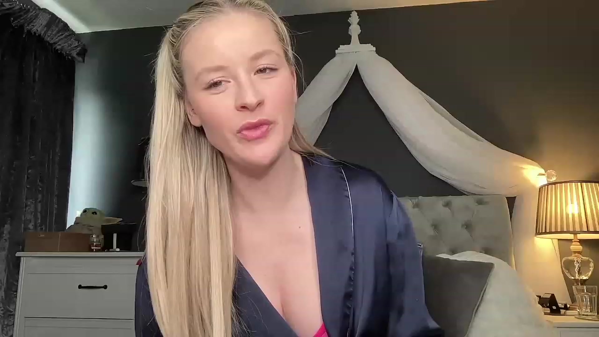 Gallery image thumbnail from BritishGracie's myfreecams stream on, 03/30/2023, 15:05 image 11 of 20