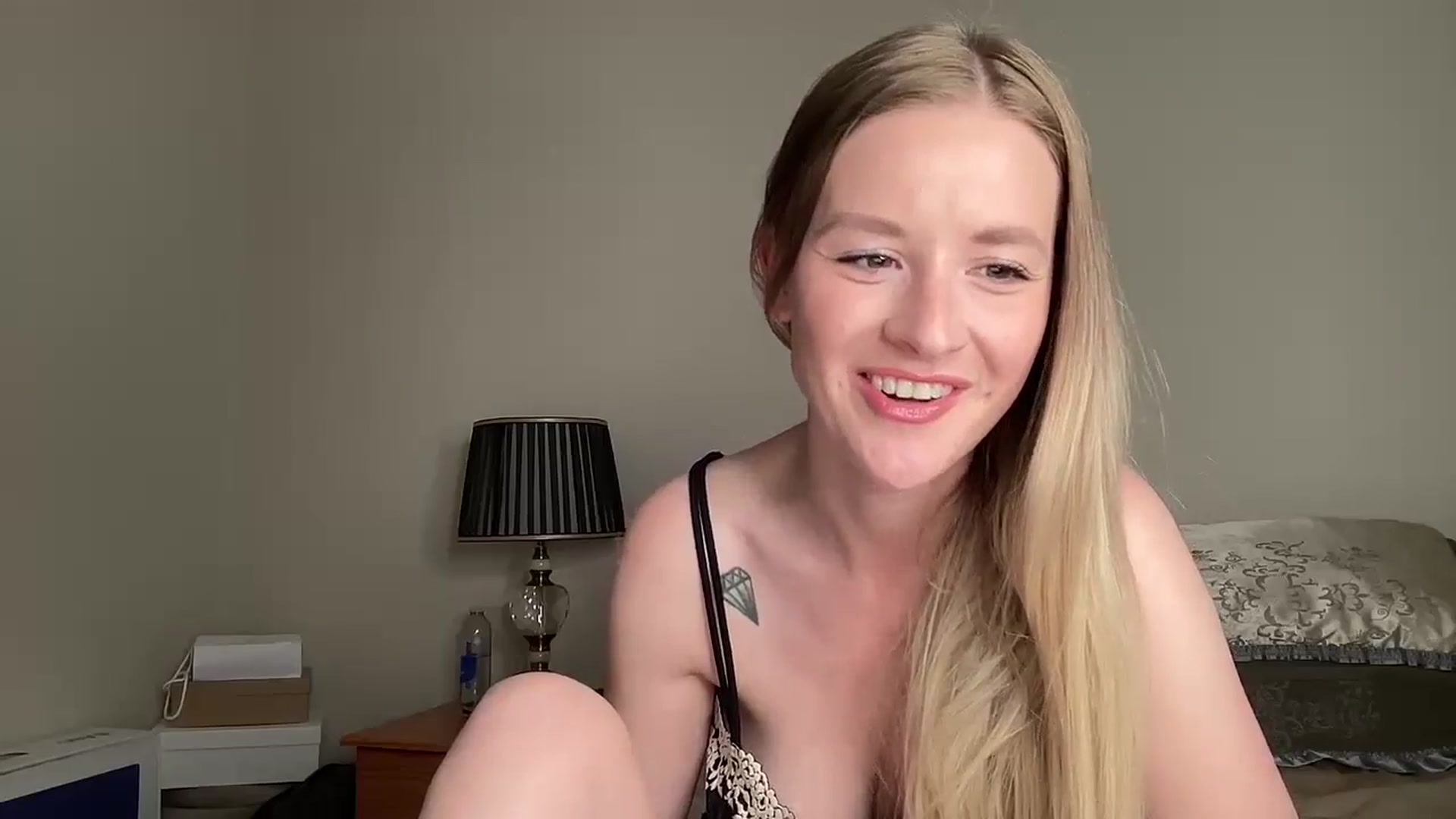 Gallery image thumbnail from BritishGracie's myfreecams stream on, 06/08/2024, 12:10 image 14 of 20