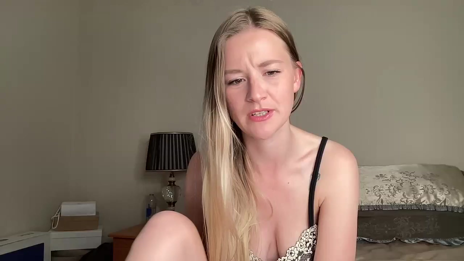 Gallery image thumbnail from BritishGracie's myfreecams stream on, 06/08/2024, 12:10 image 3 of 20