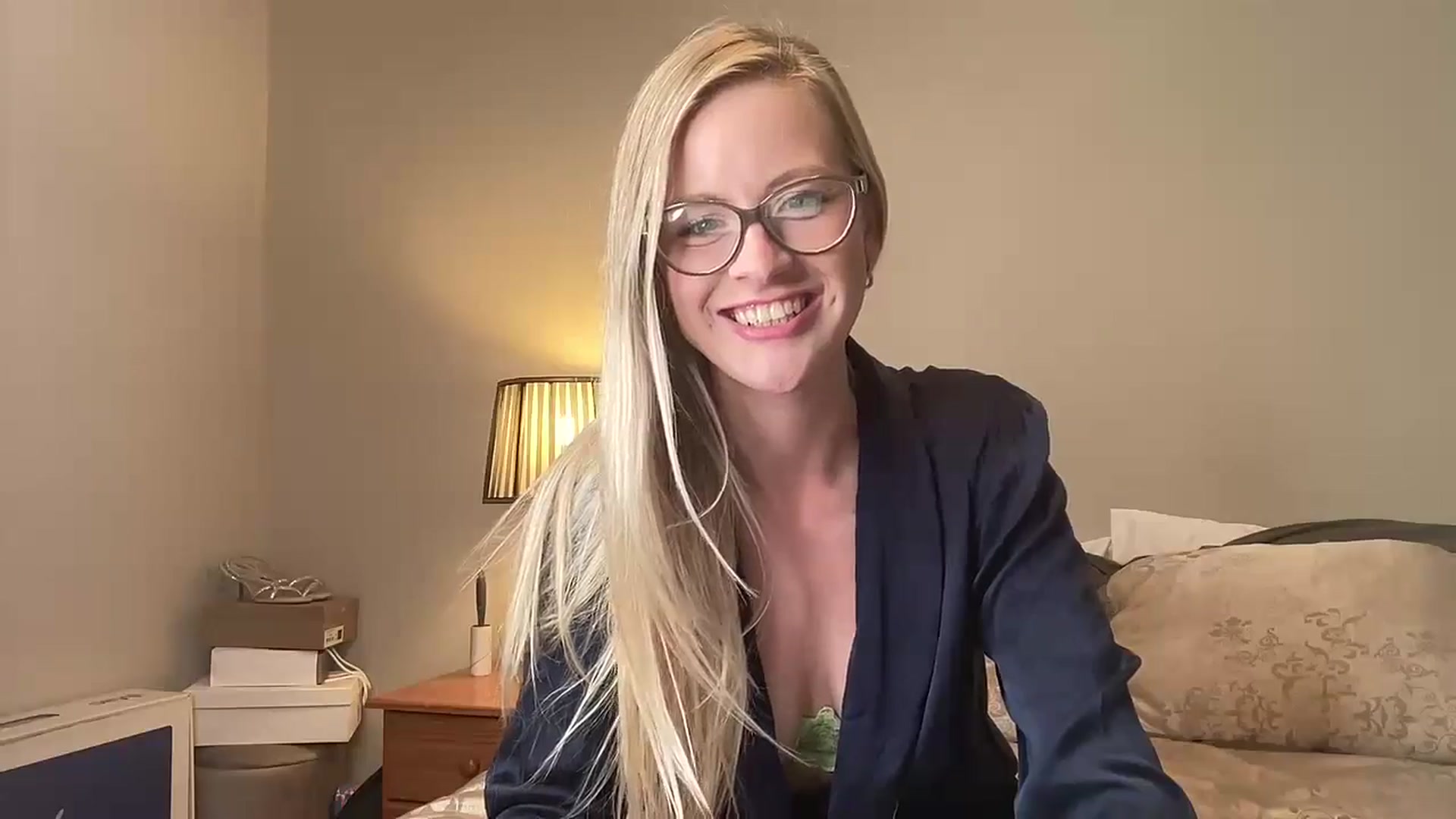 Gallery image thumbnail from BritishGracie's myfreecams stream on, 09/13/2024, 14:20 image 14 of 20