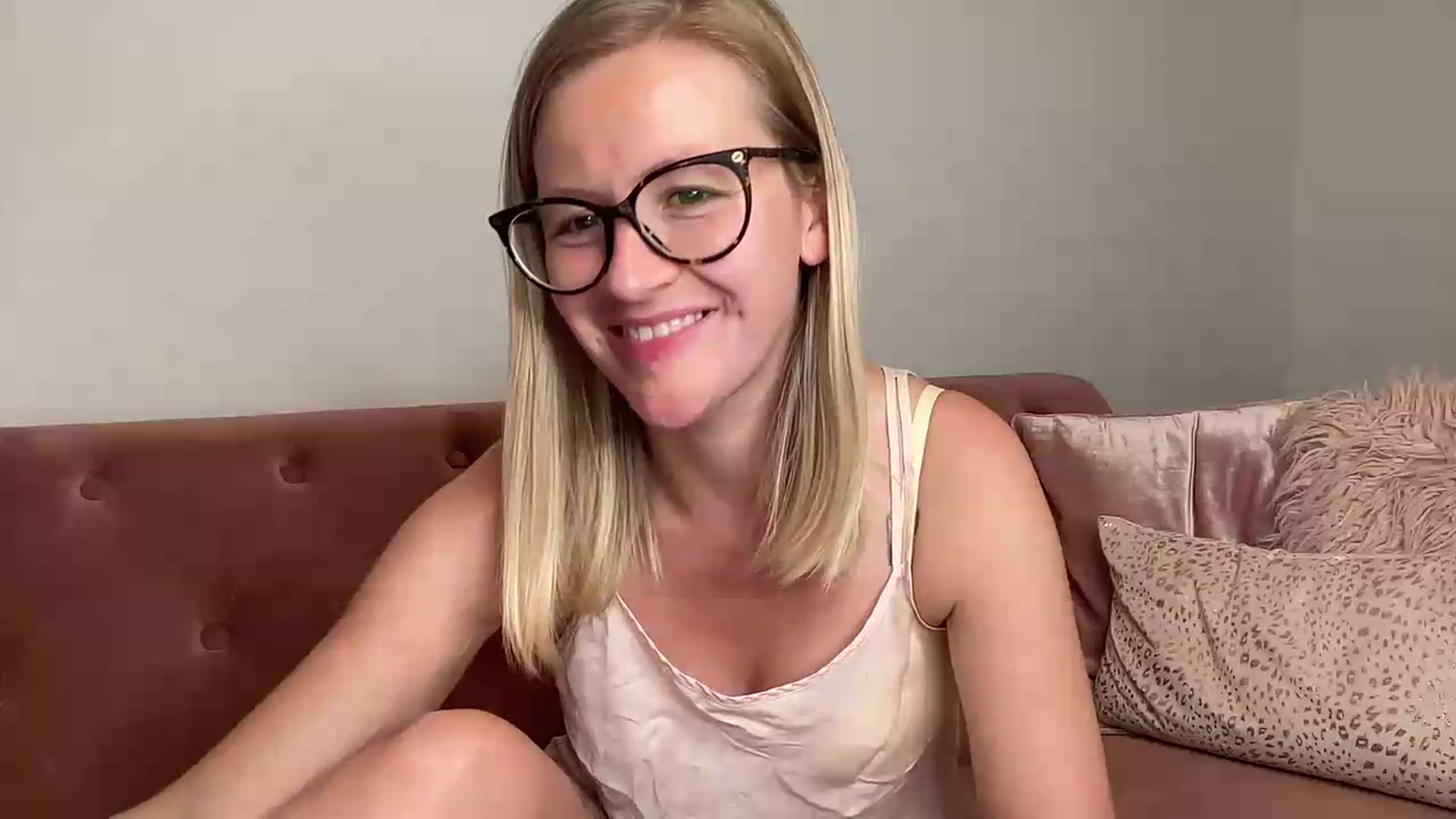 Gallery image thumbnail from BritishGracie's myfreecams stream on, 09/02/2026, 24:29 image 15 of 20