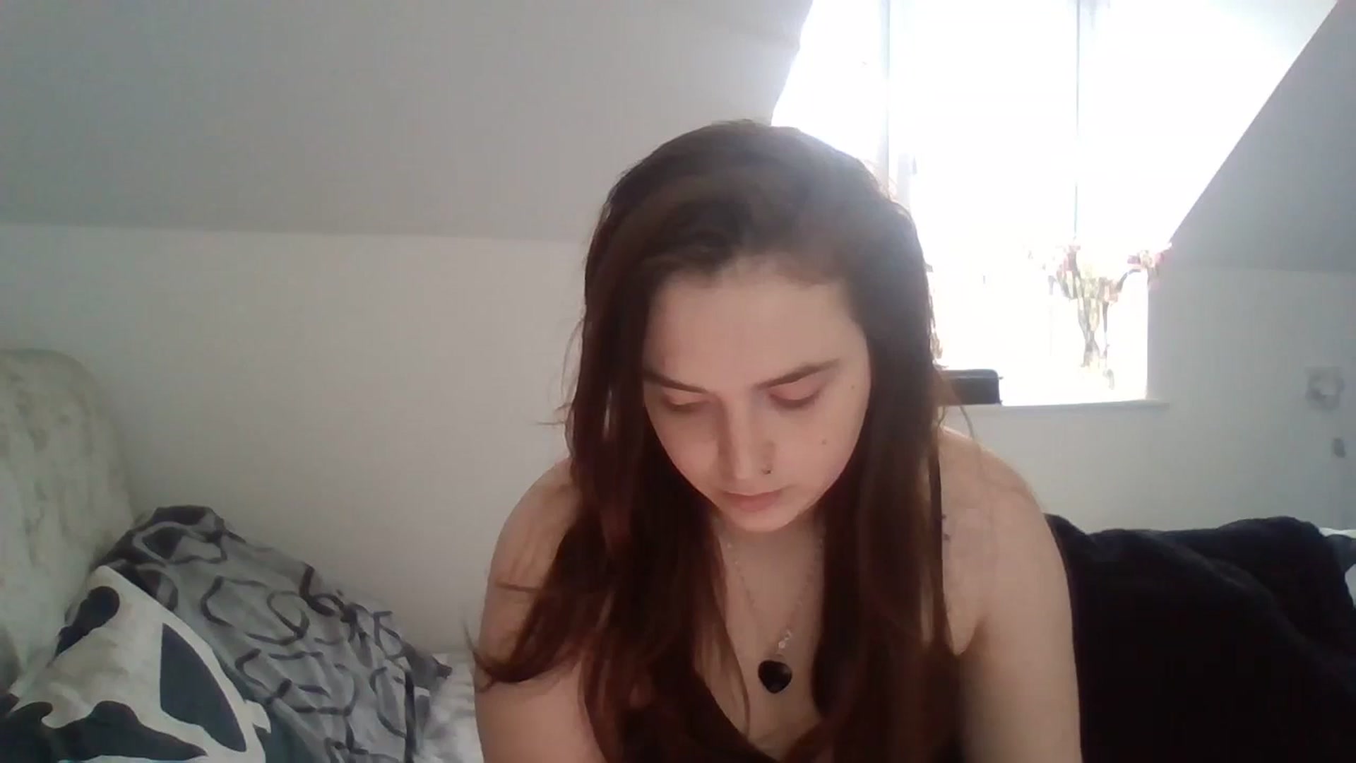 Gallery image thumbnail from BritishRosee's myfreecams stream on, 02/05/2024, 12:45 image 15 of 20