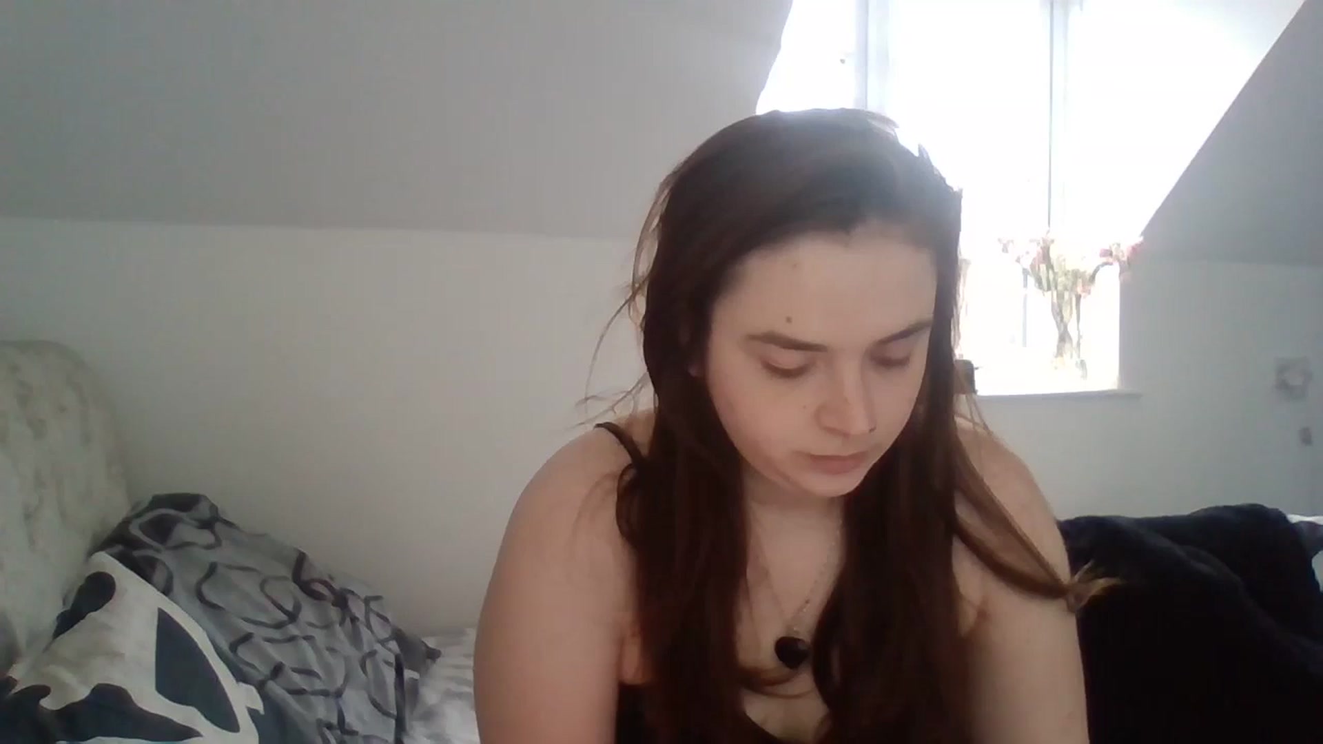 Gallery image thumbnail from BritishRosee's myfreecams stream on, 02/05/2024, 12:45 image 18 of 20