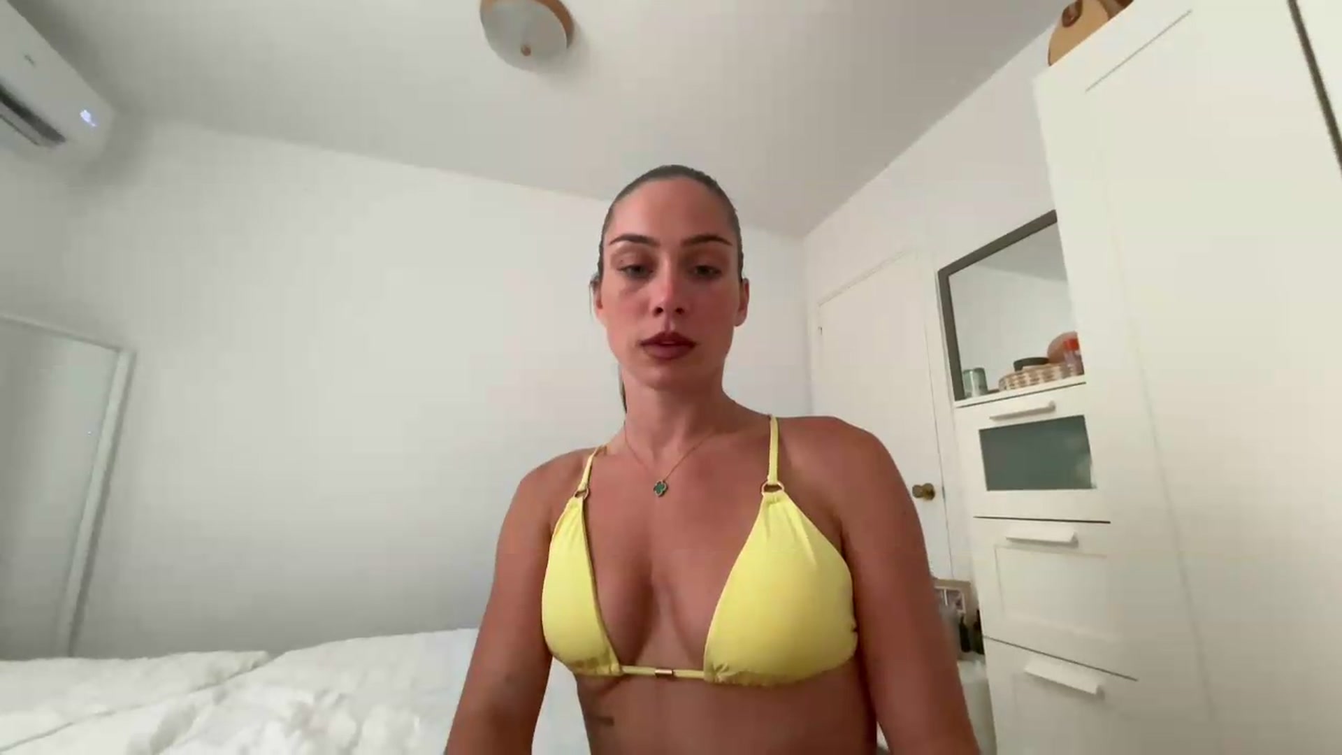 Gallery image thumbnail from British_Babes's myfreecams stream on, 06/29/2026, 11:40 image 14 of 20