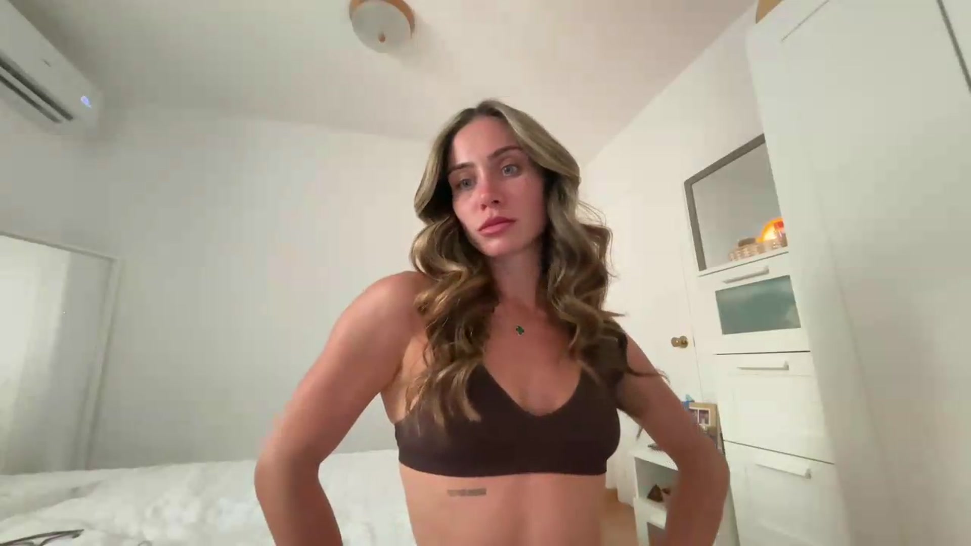 Gallery image thumbnail from British_Babes's myfreecams stream on, 06/30/2026, 17:52 image 18 of 20