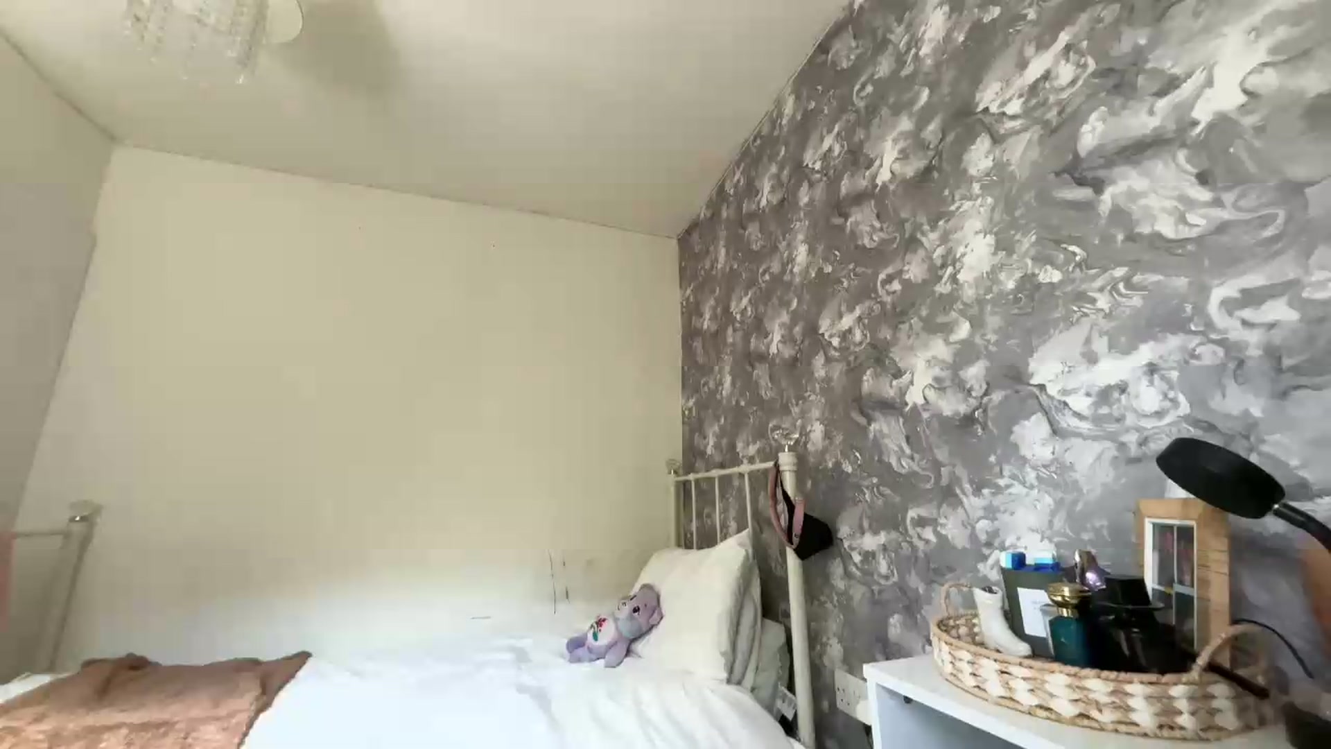 Gallery image thumbnail from British_Babes's myfreecams stream on, 09/05/2026, 14:31 image 6 of 20