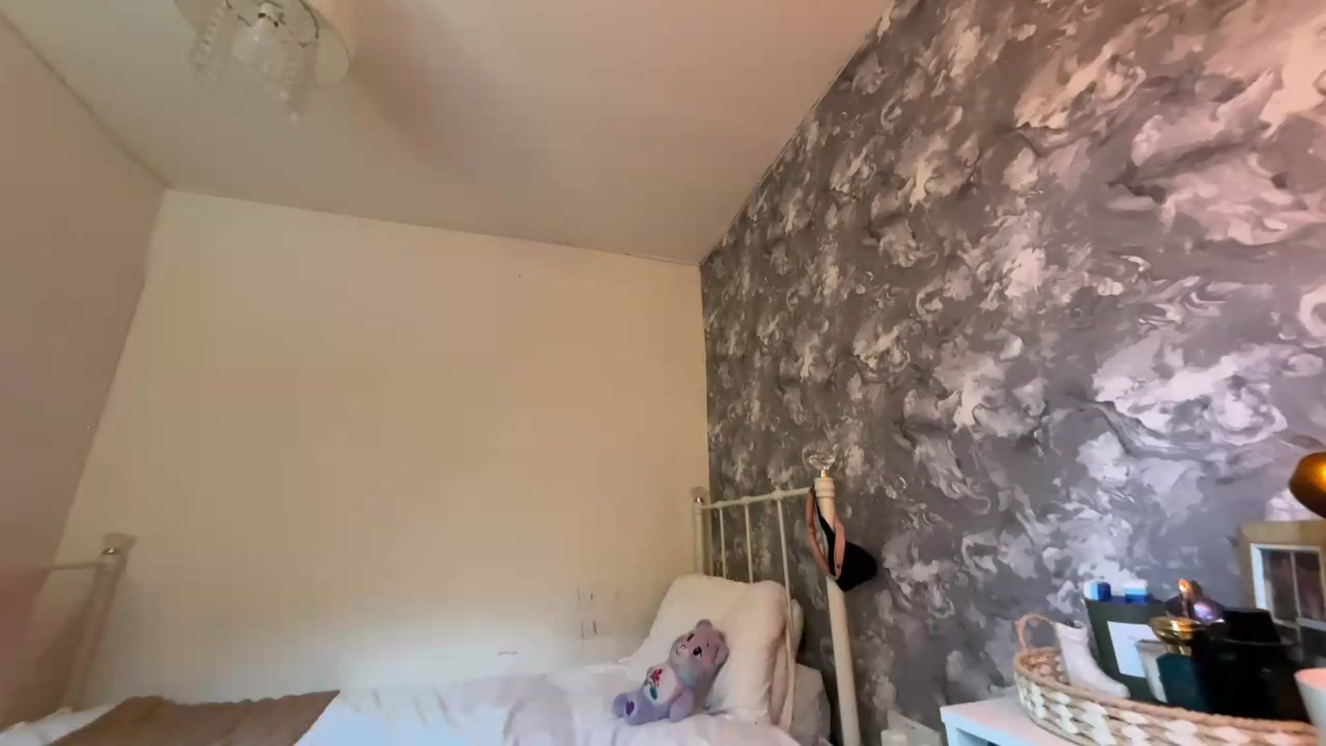 Gallery image thumbnail from British_Babes's myfreecams stream on, 09/06/2026, 07:31 image 19 of 20