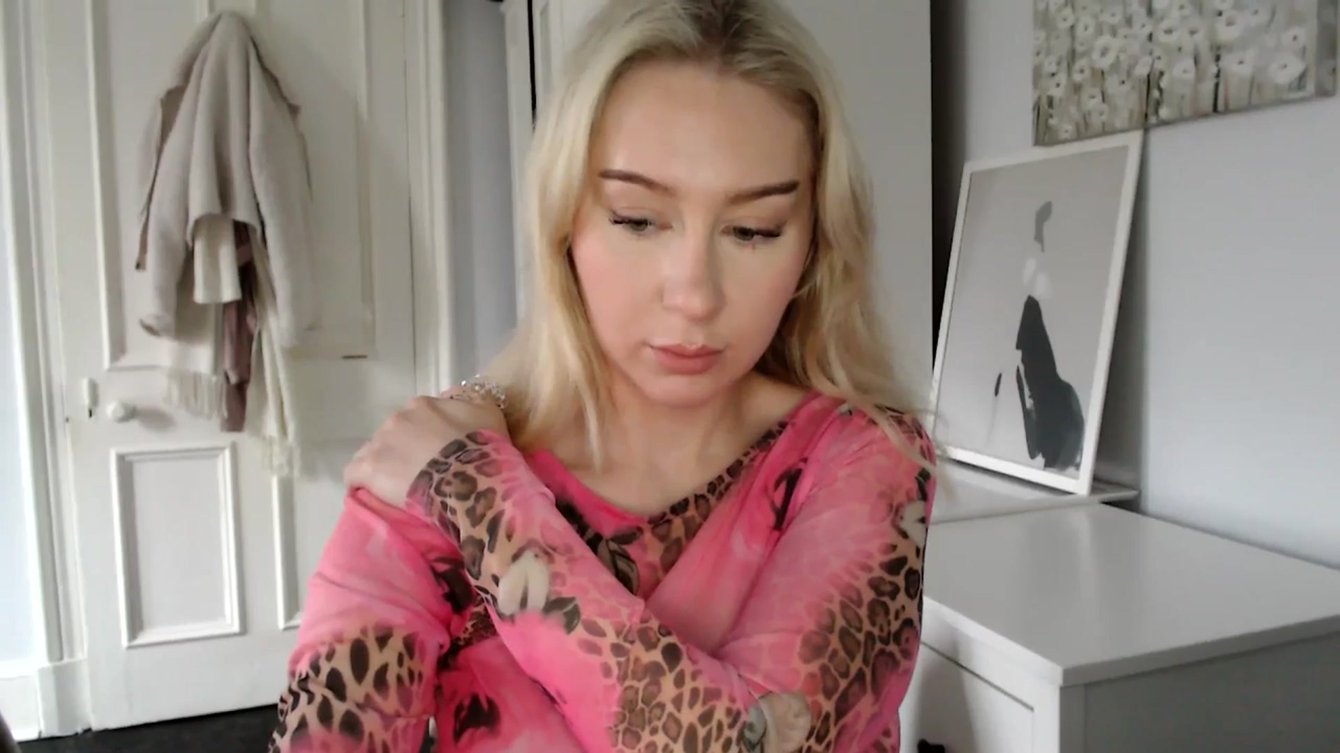 Gallery image thumbnail from British_Cutie's myfreecams stream on, 02/04/2025, 11:22 image 13 of 20