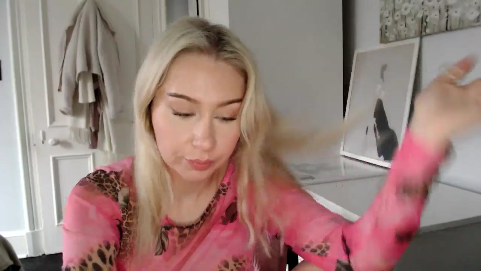 Gallery image thumbnail from British_Cutie's myfreecams stream on, 02/04/2025, 11:22 image 12 of 20