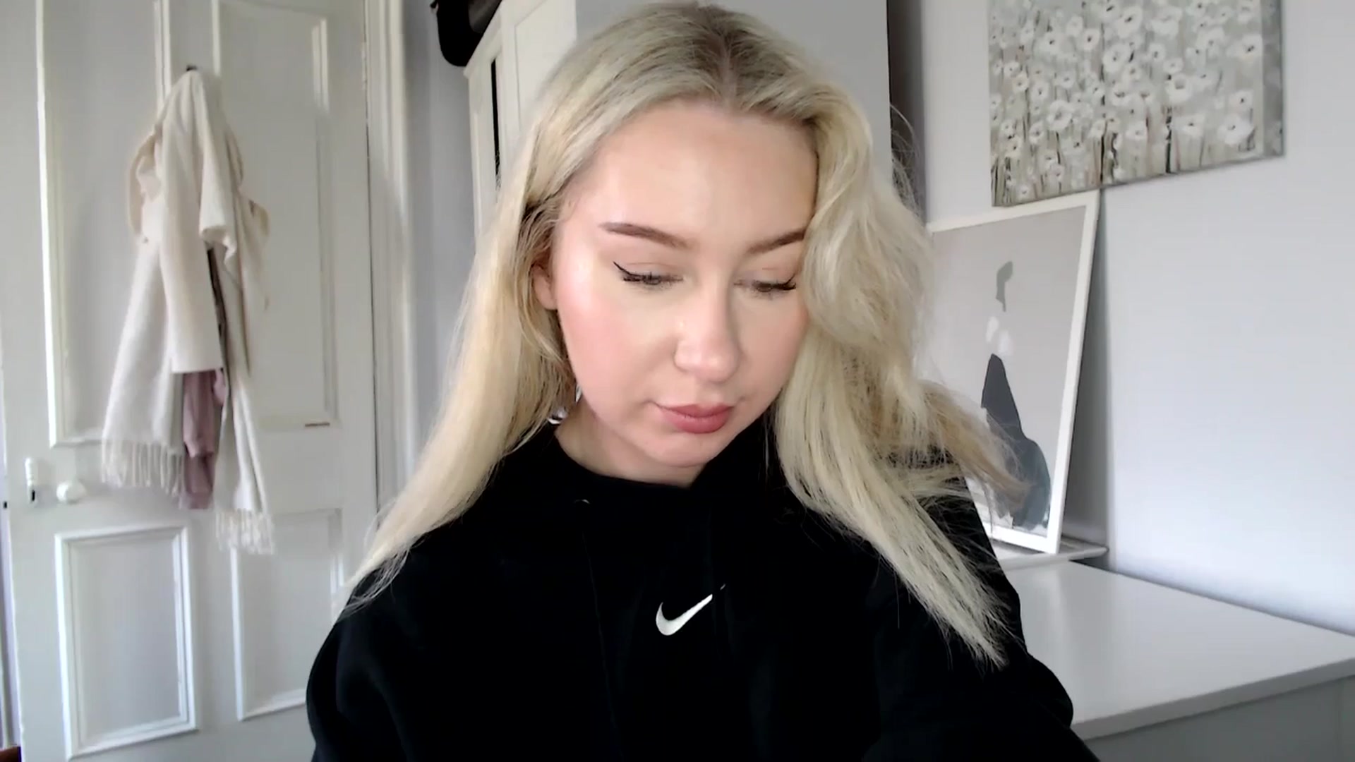 Gallery image thumbnail from British_Cutie's myfreecams stream on, 02/05/2025, 12:14 image 7 of 20