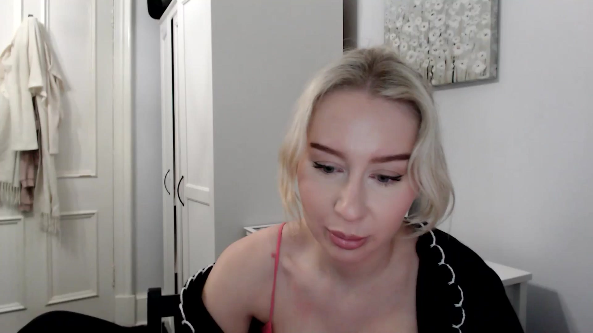 Gallery image thumbnail from British_Cutie's myfreecams stream on, 02/05/2025, 20:38 image 6 of 20