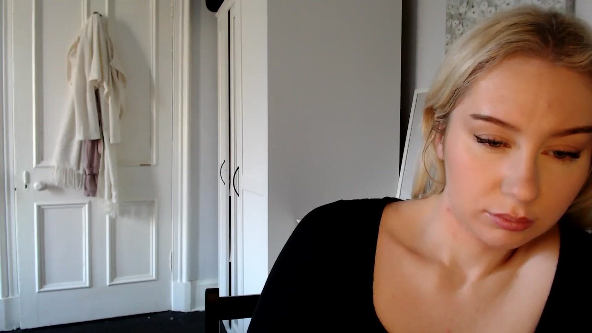 Gallery image thumbnail from British_Cutie's myfreecams stream on, 02/06/2025, 10:56 image 18 of 20