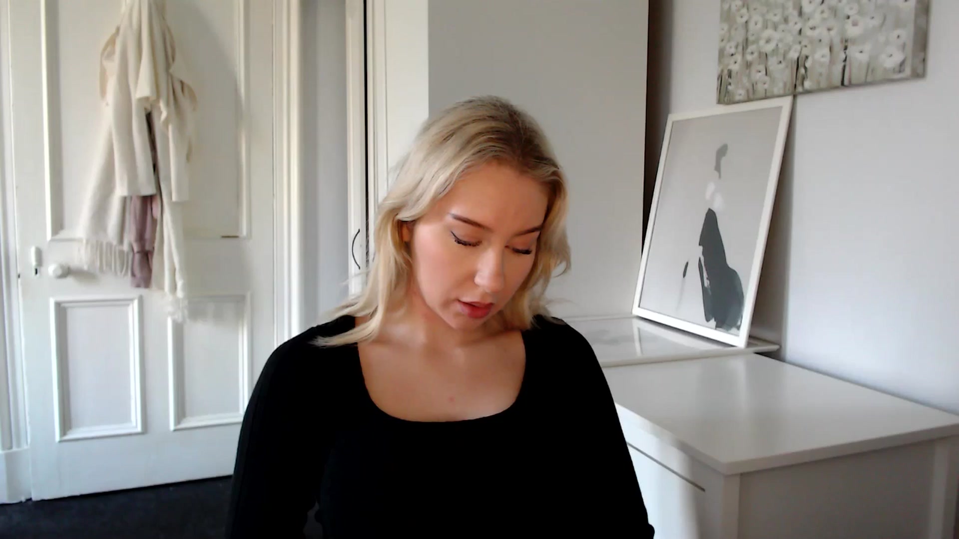 Gallery image thumbnail from British_Cutie's myfreecams stream on, 02/06/2025, 10:56 image 9 of 20