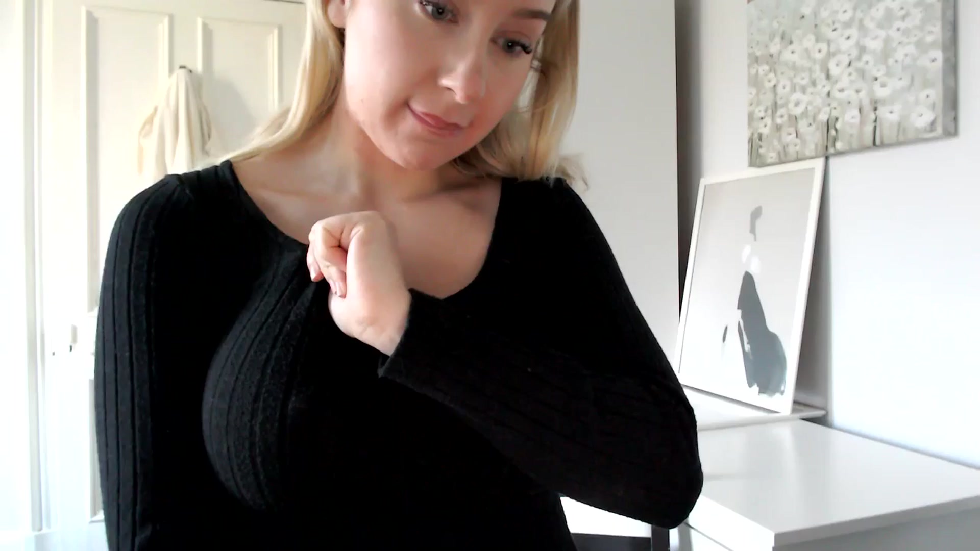Gallery image thumbnail from British_Cutie's myfreecams stream on, 02/06/2025, 10:56 image 1 of 20
