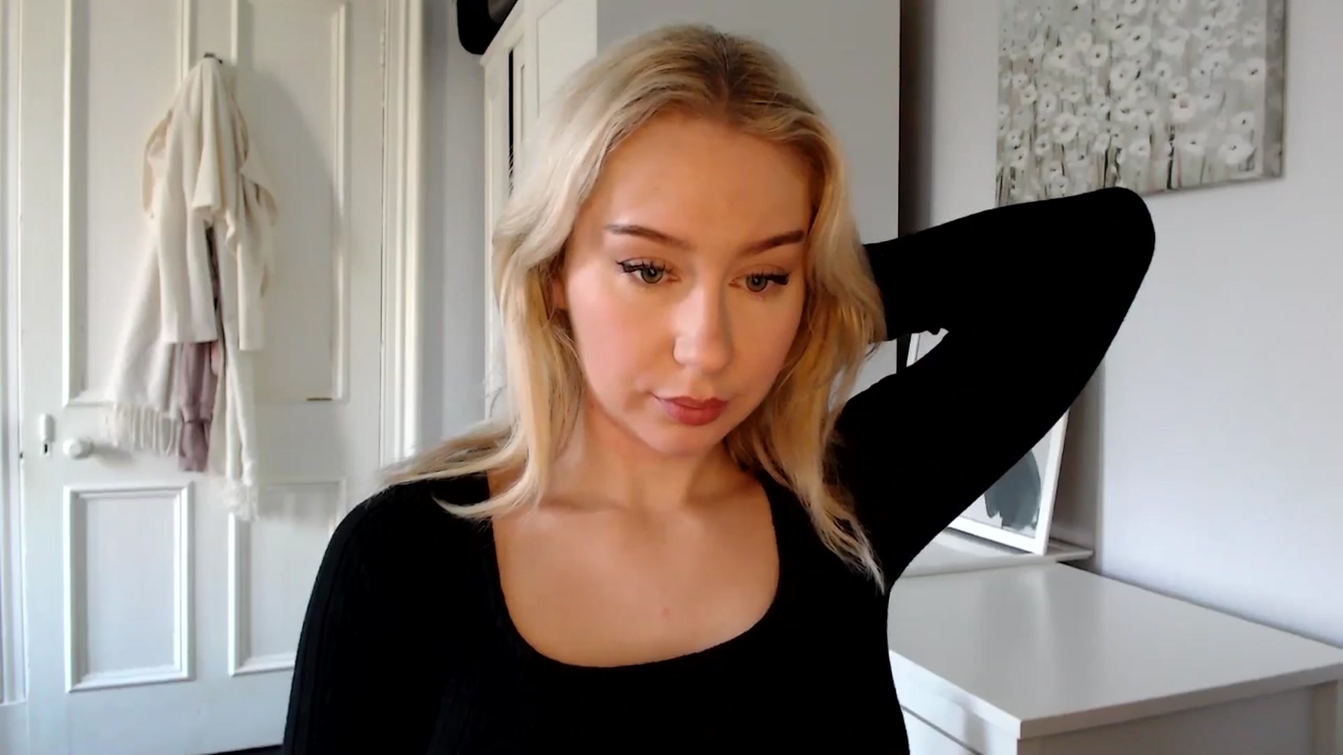 Gallery image thumbnail from British_Cutie's myfreecams stream on, 02/06/2025, 10:56 image 6 of 20
