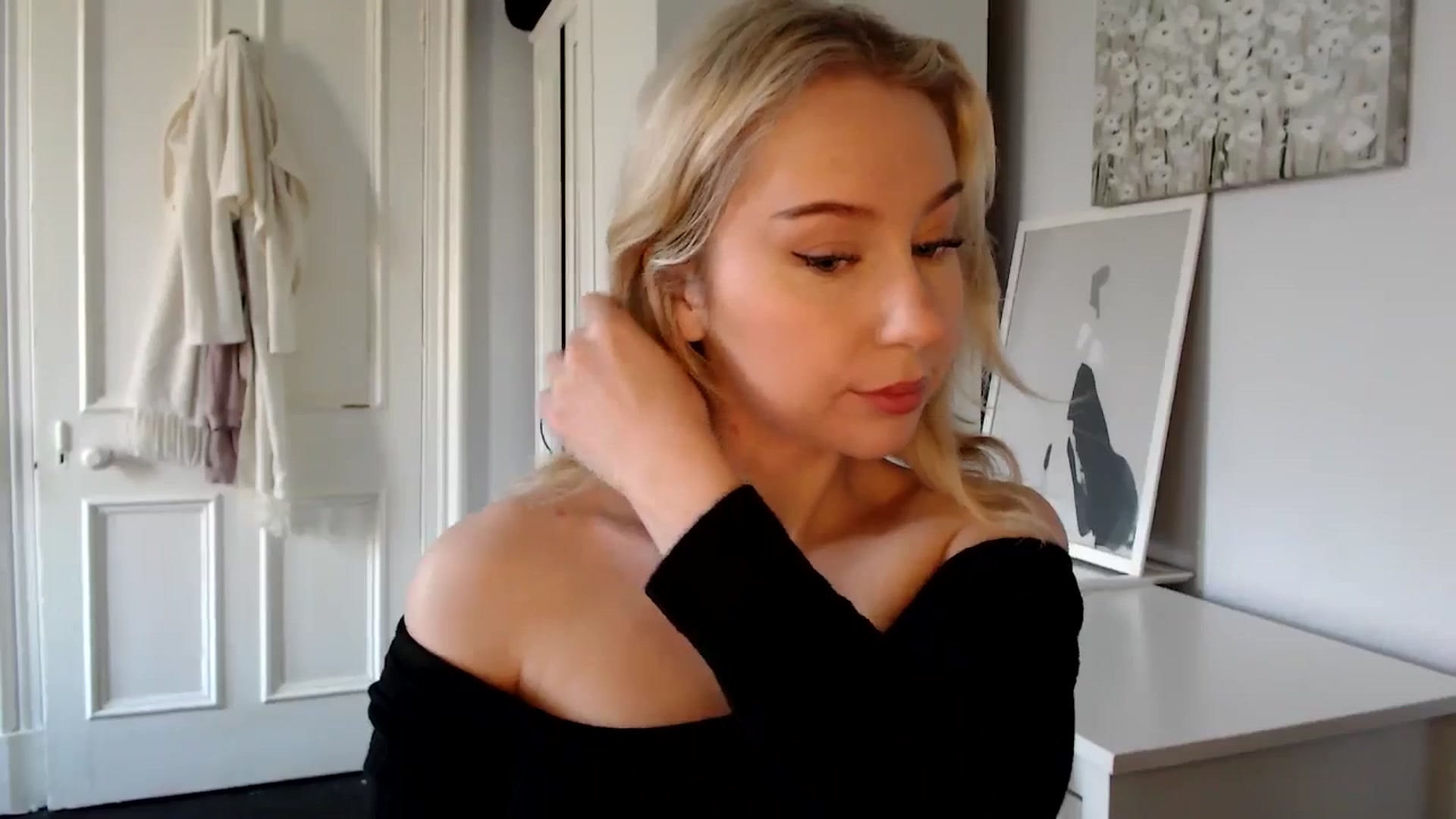 Gallery image thumbnail from British_Cutie's myfreecams stream on, 02/06/2025, 10:56 image 14 of 20