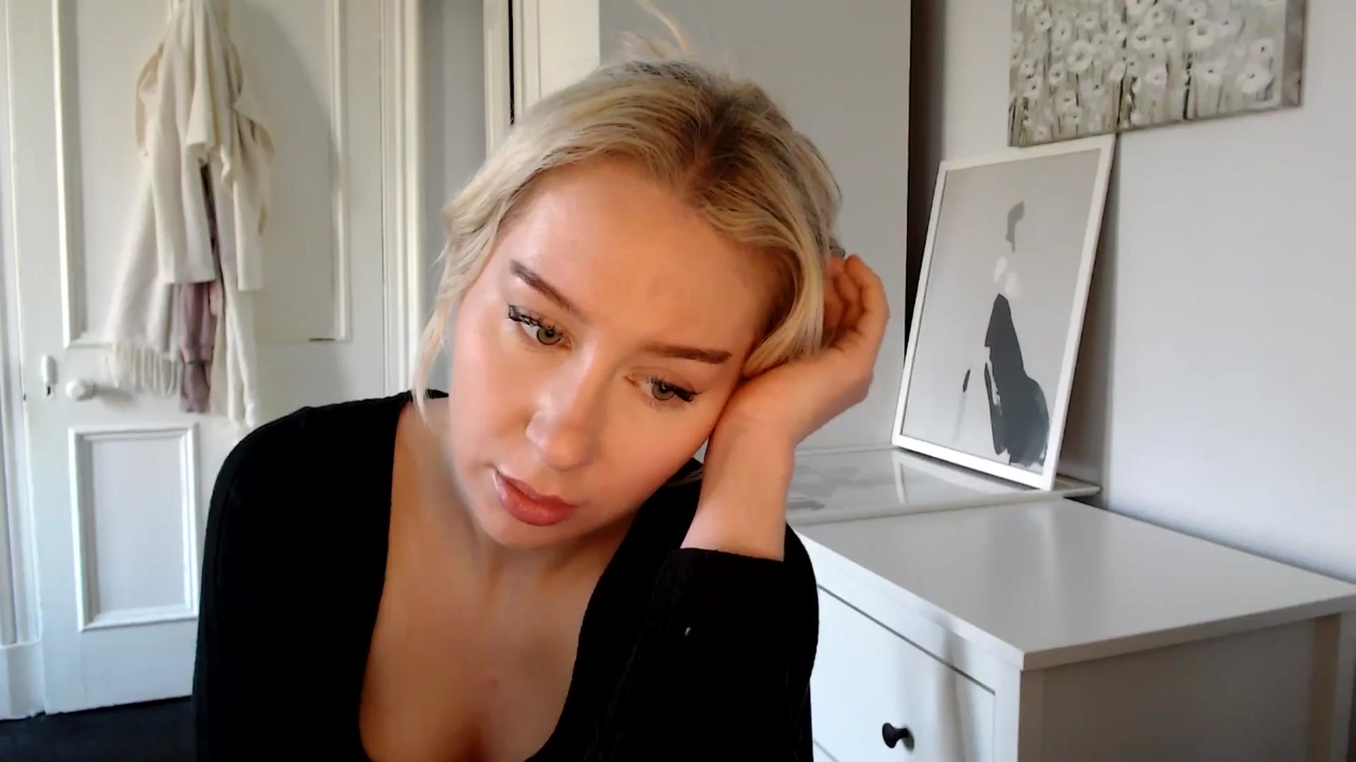 Gallery image thumbnail from British_Cutie's myfreecams stream on, 02/06/2025, 11:45 image 15 of 20