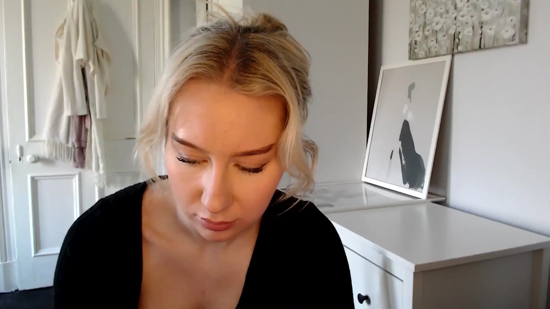 Gallery image thumbnail from British_Cutie's myfreecams stream on, 02/06/2025, 11:45 image 18 of 20