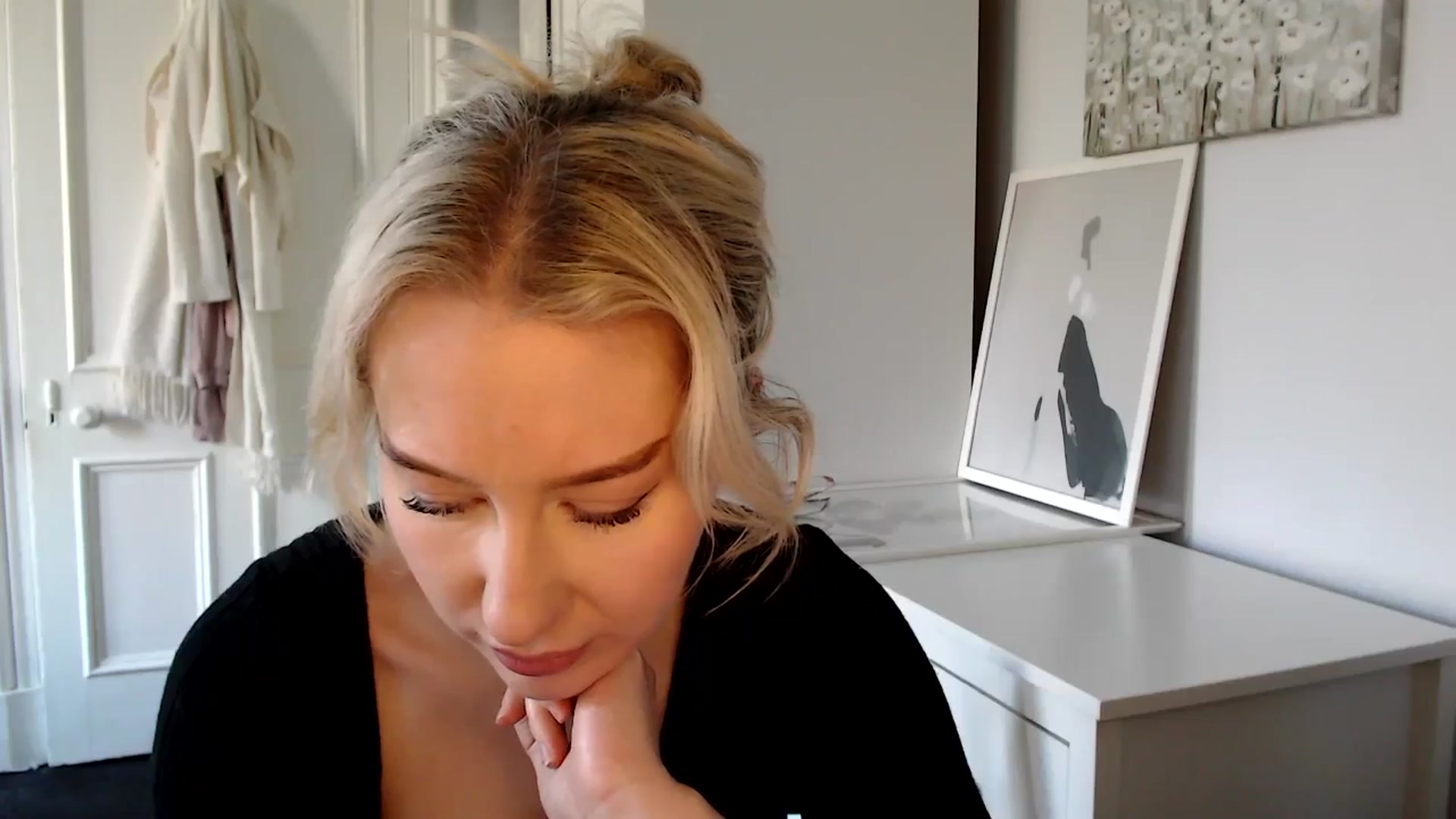Gallery image thumbnail from British_Cutie's myfreecams stream on, 02/06/2025, 11:45 image 17 of 20