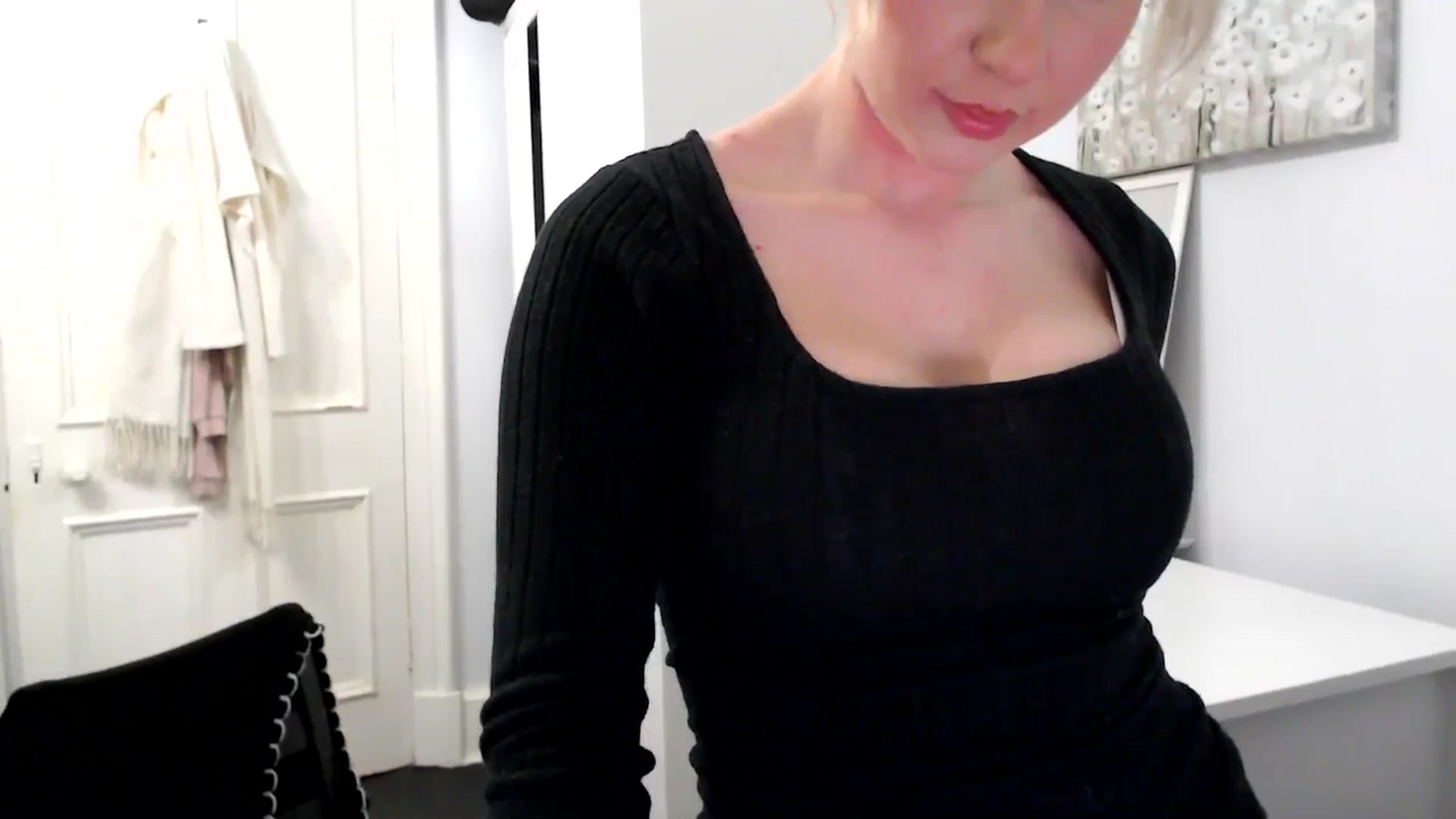 Gallery image thumbnail from British_Cutie's myfreecams stream on, 02/08/2025, 17:38 image 10 of 20