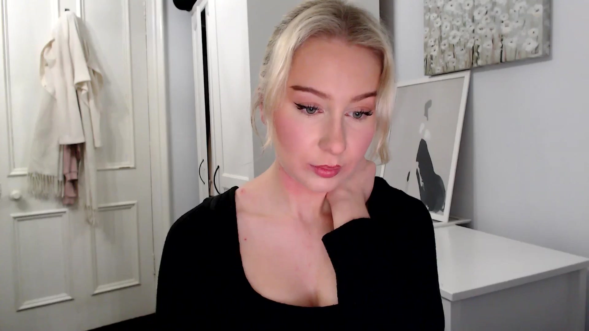Gallery image thumbnail from British_Cutie's myfreecams stream on, 02/08/2025, 18:04 image 11 of 20